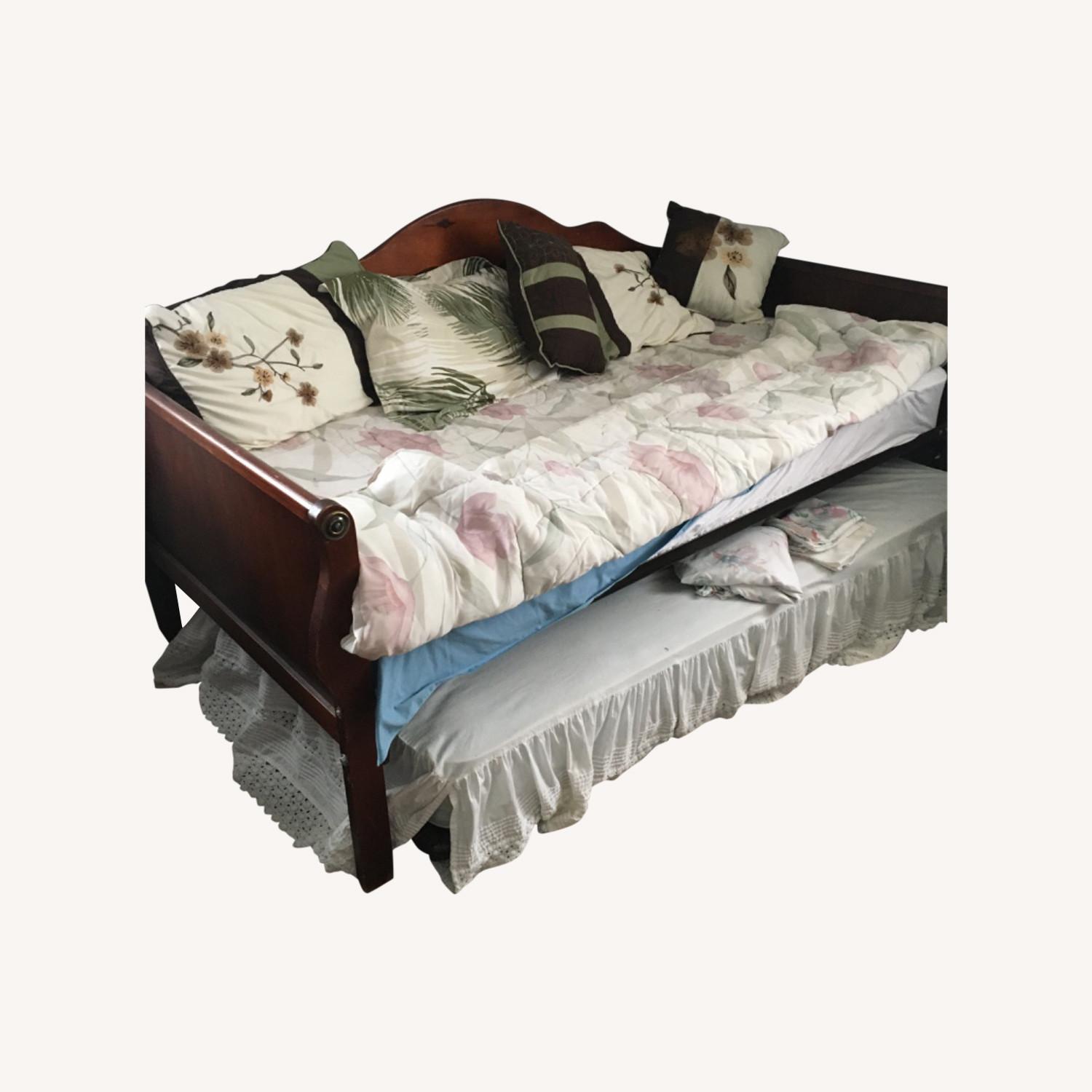 High Low Twin Sleigh Bed - image-0