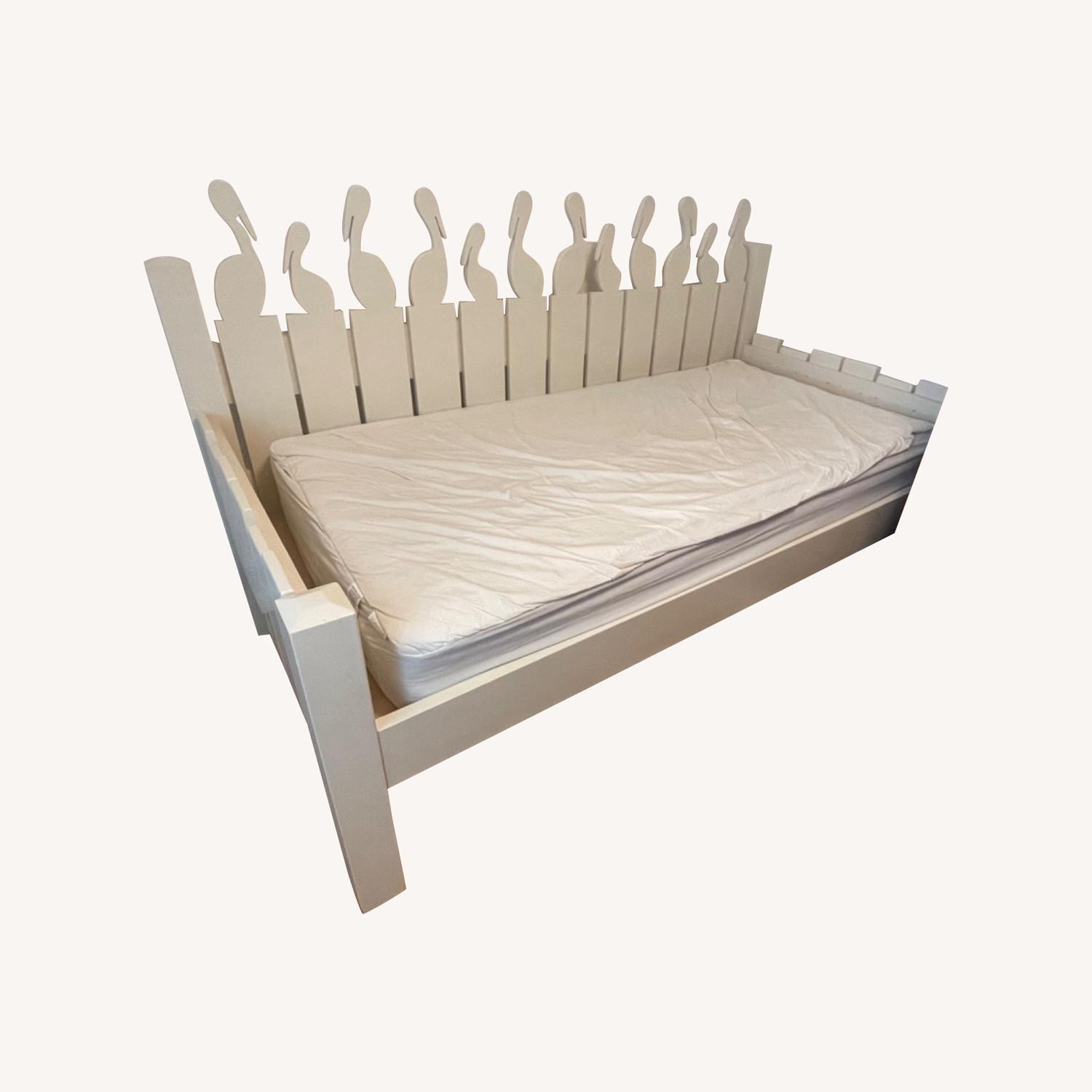 Daybed-Seabrook Classics Coastal - image-0