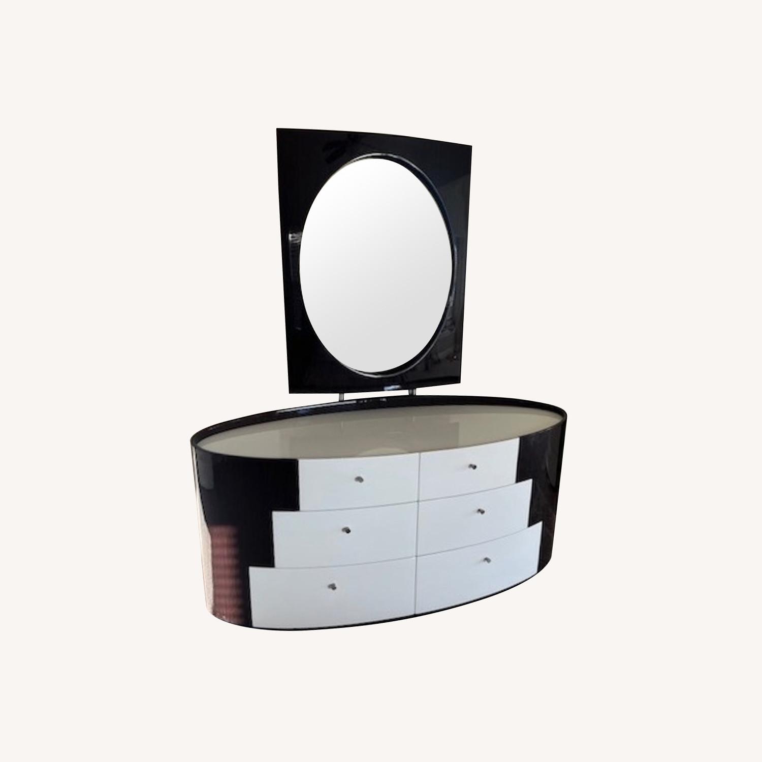 Dresser w Mirror Contemporary 6 Drawer - image-0