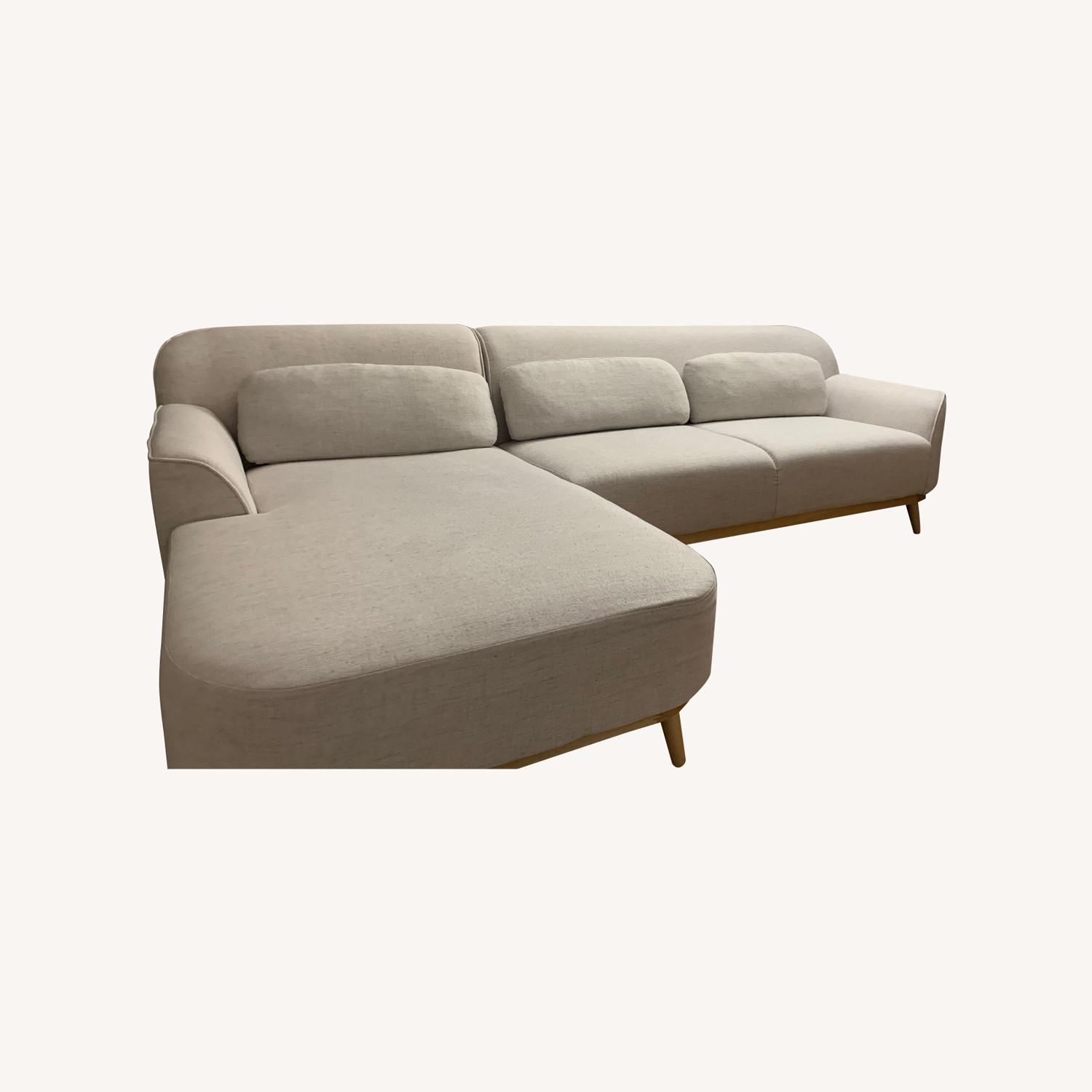 Valyou Ohdome Solid Wood Sectional Facing Left AptDeco