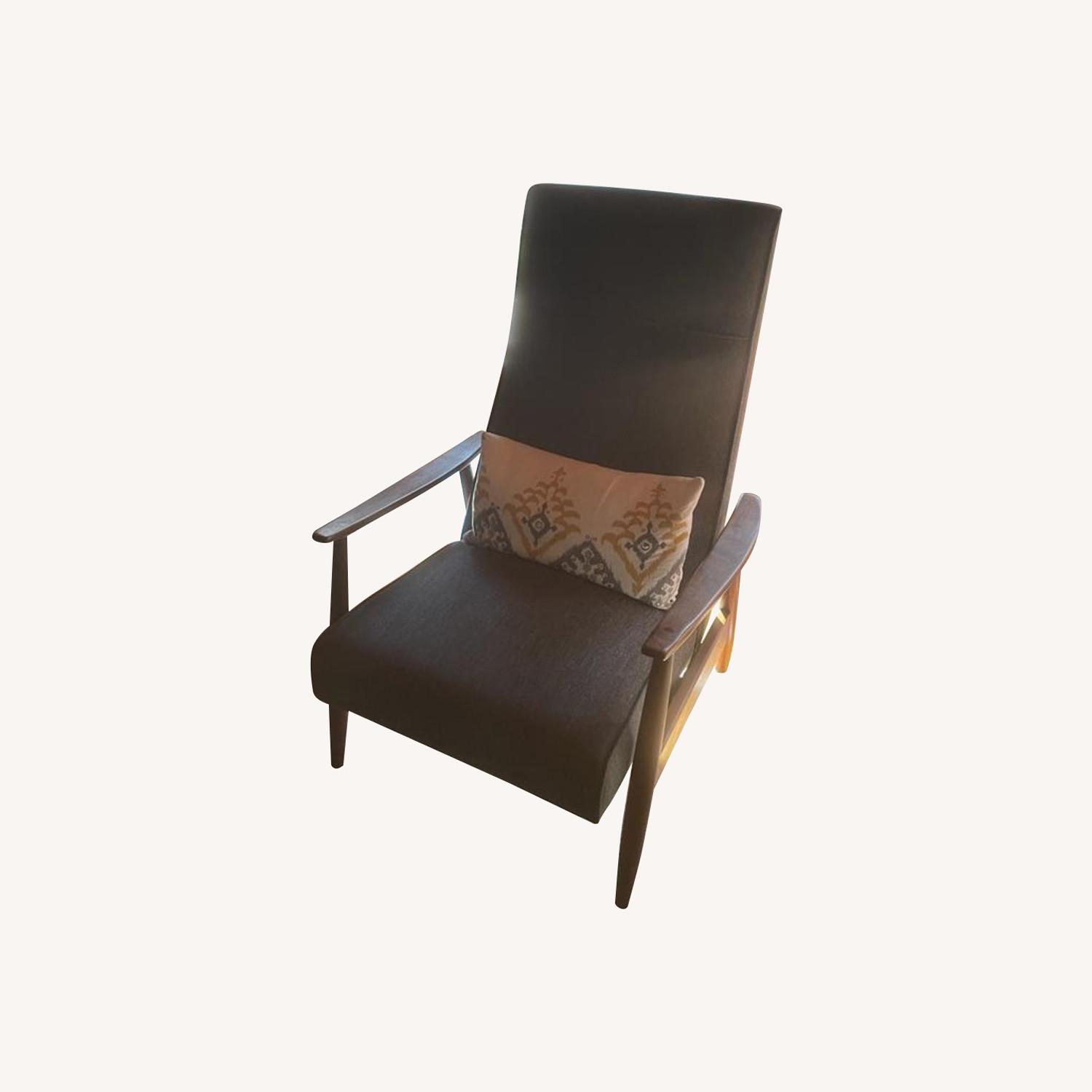 Milo Baughman Recliner Armchair - image-0