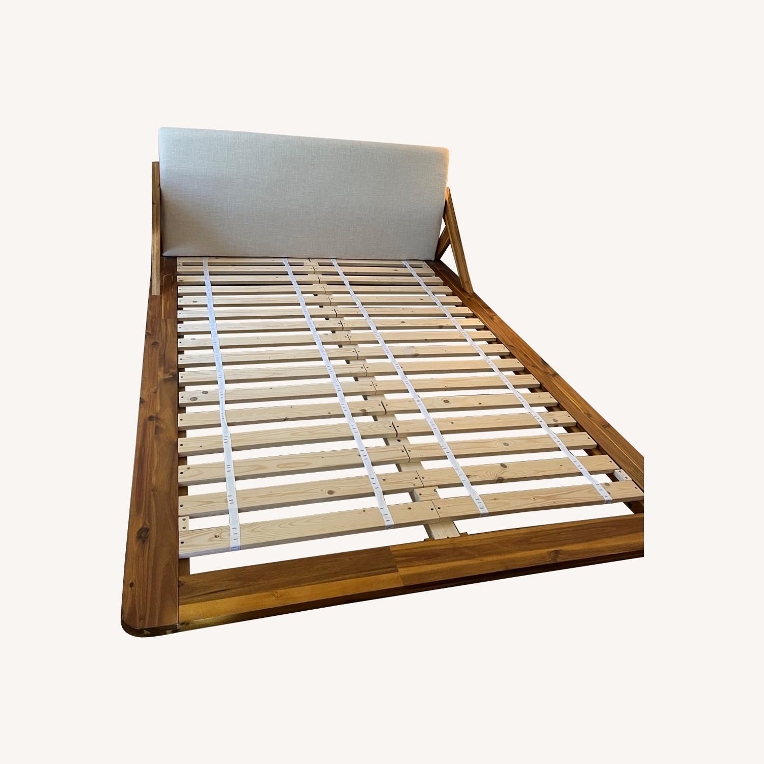 CB2 Drommen Linen and Acacia Queen Bed - image-0