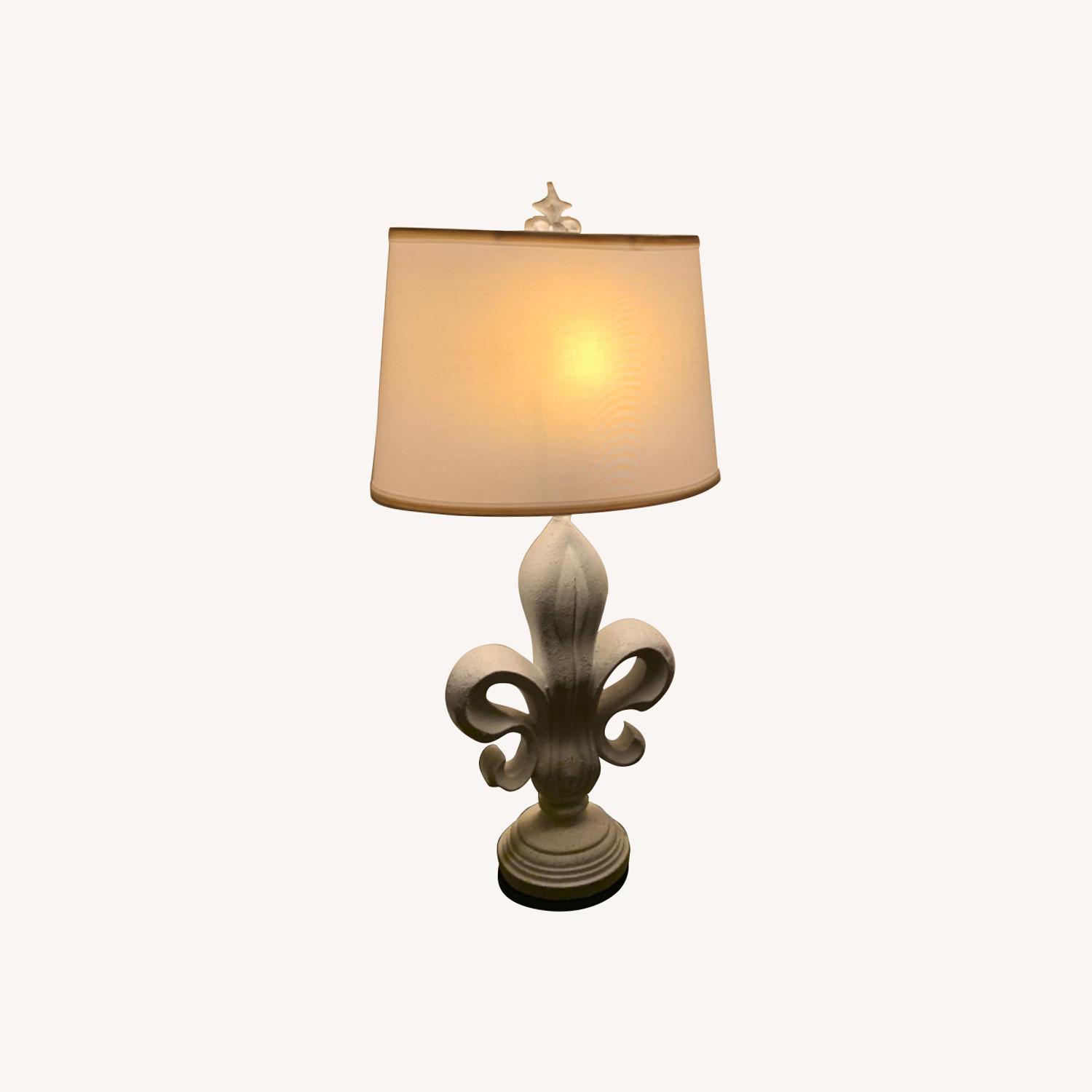 Oval Shade White Table Lamp - image-0
