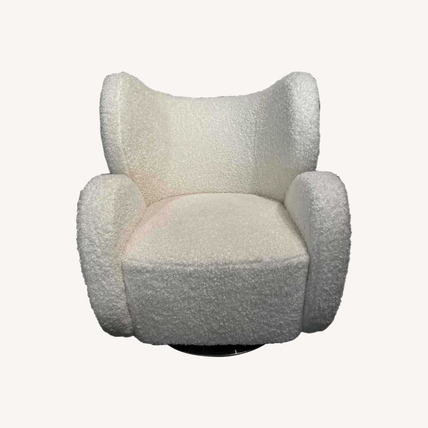Galle Big Danish Chair on Swivel Base - image-0