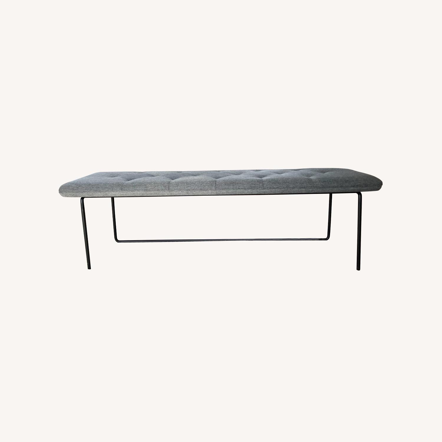 Article Grey Bench - image-0