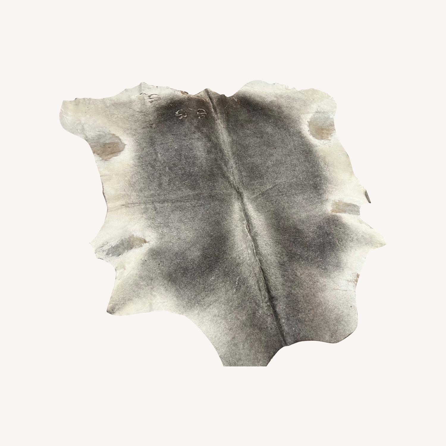 Cowhide Rug Unique Grey & White - image-0