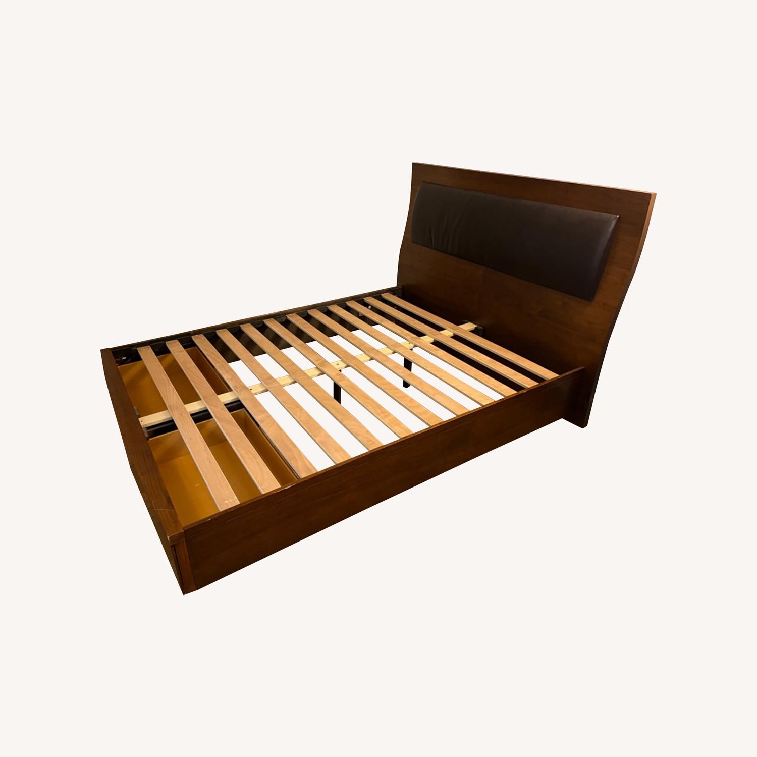 Wooden Platform Queen Bed with Storage - image-0