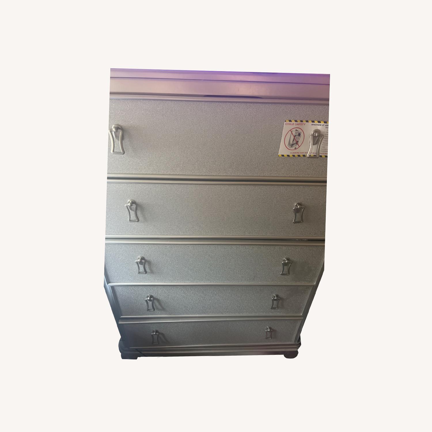 Bob's Discount Furniture Diva Two Lift Too Chest - image-0