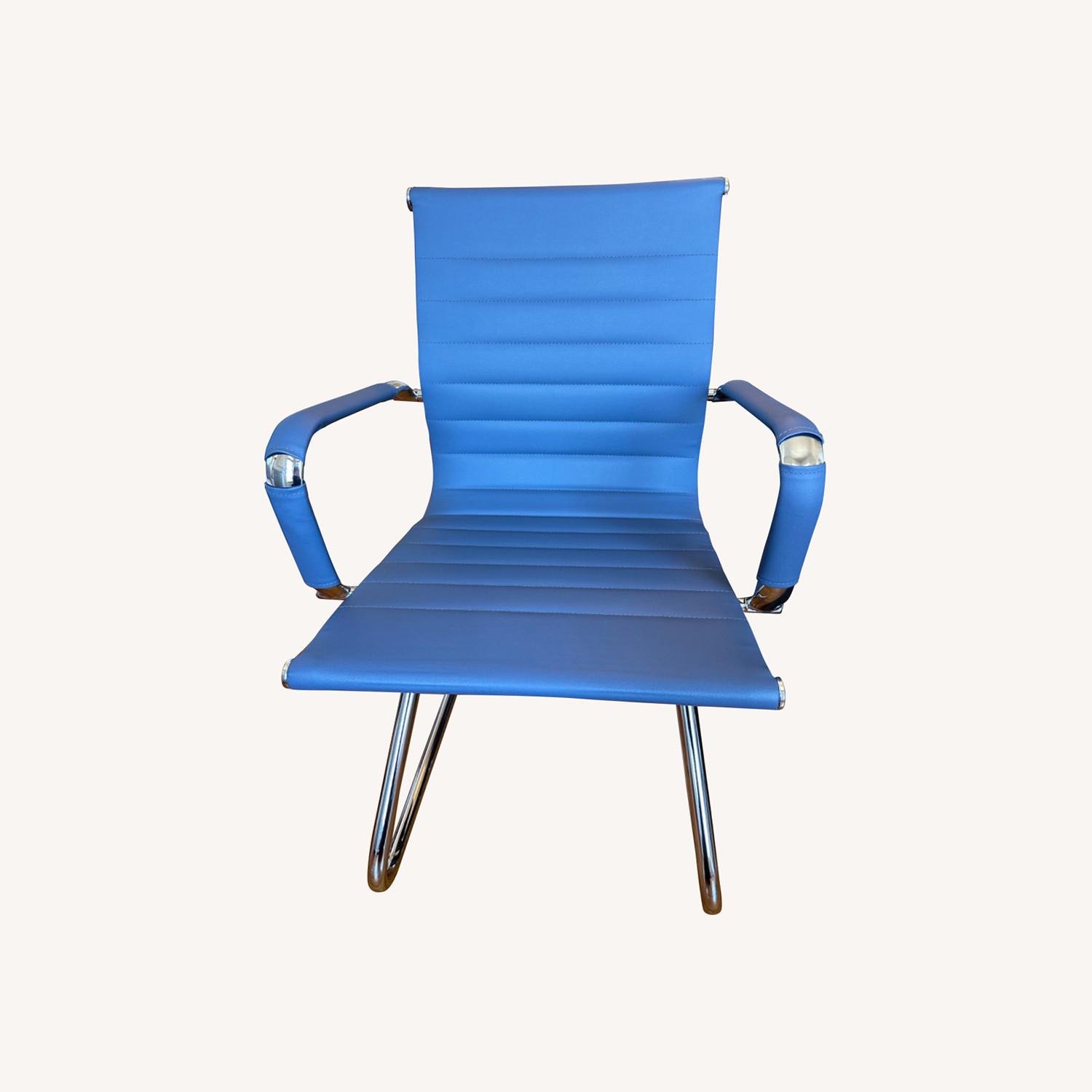 Desk Chair - image-0