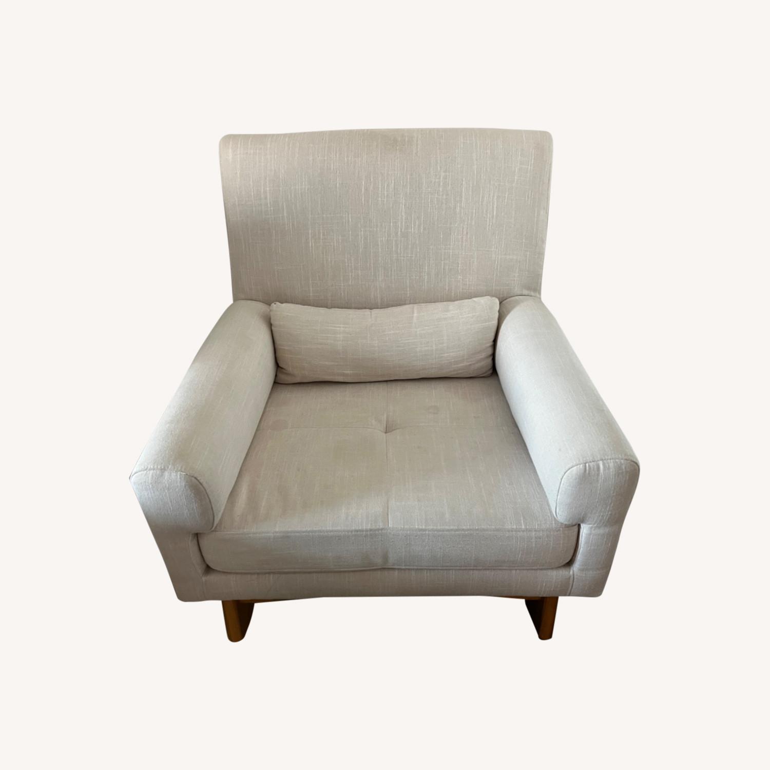 Nursery Works Chair AptDeco