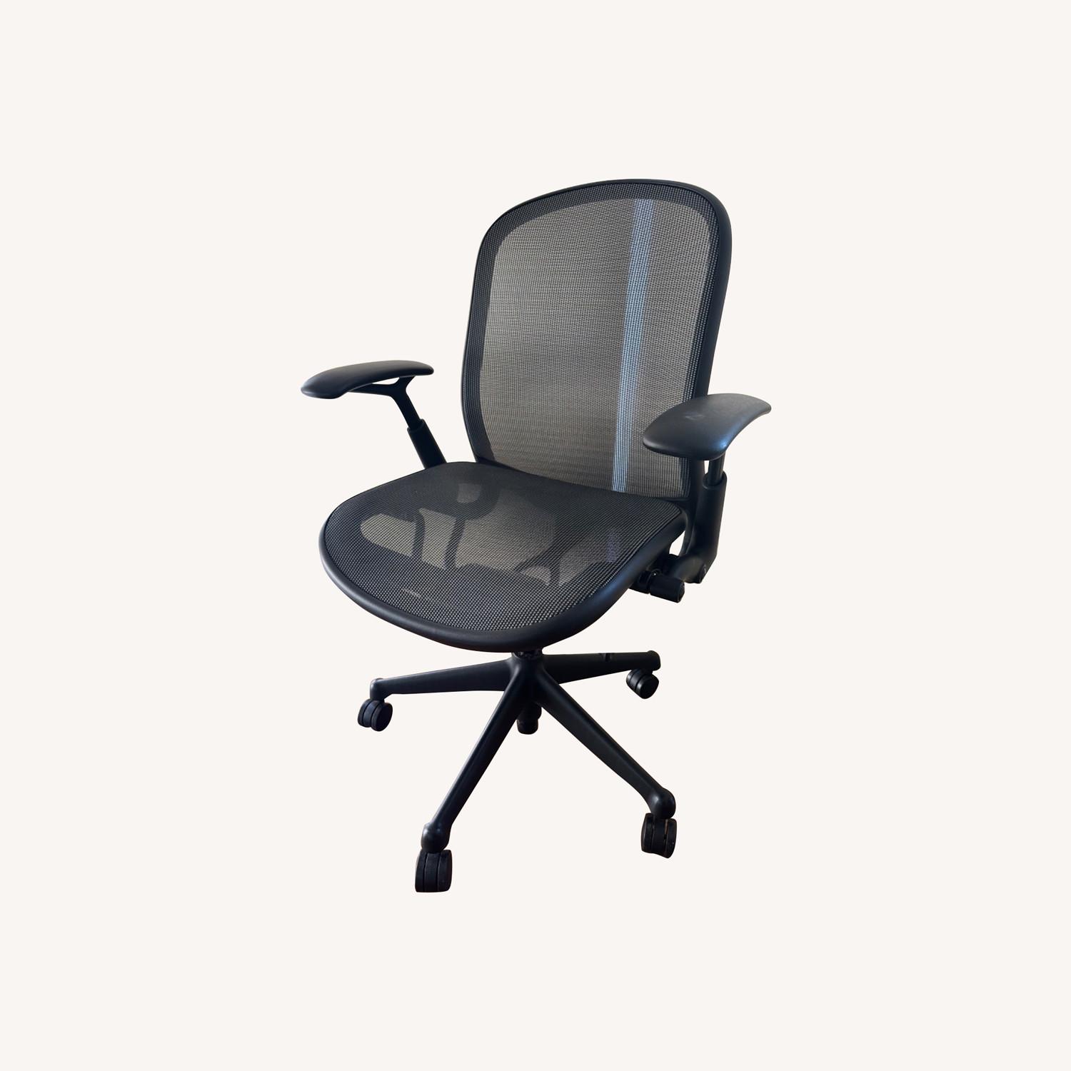 Knoll Chadwick Adjustable Arms Office Chair - image-0