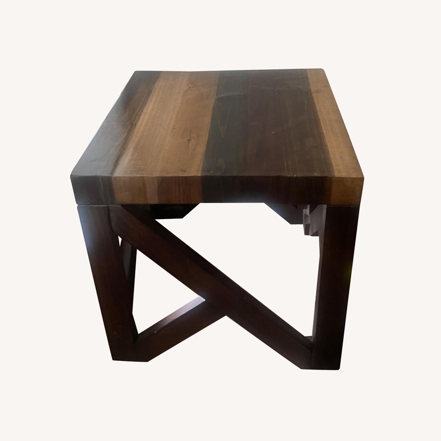 Rooms To Go Two Toned Wood End Table AptDeco