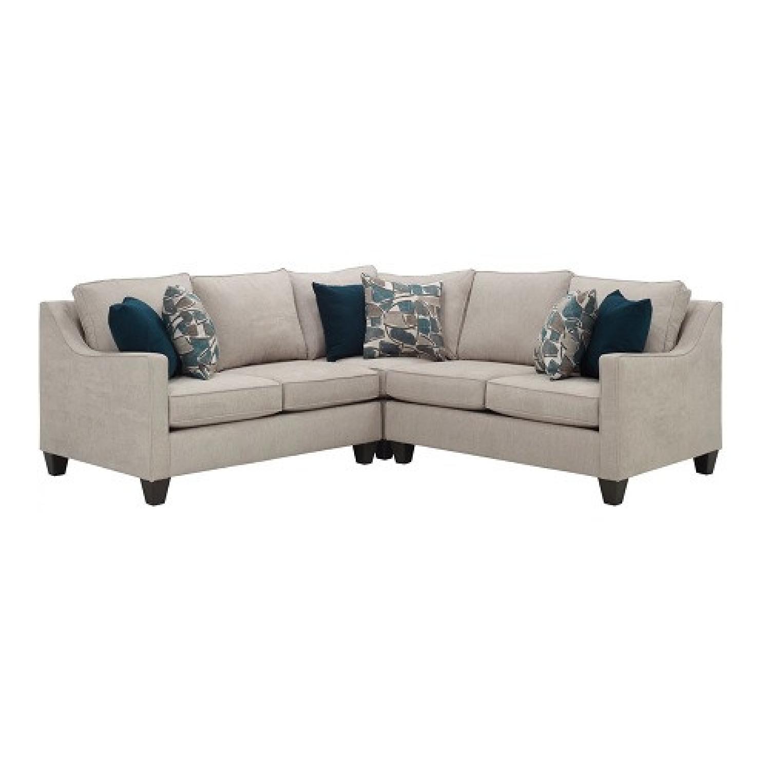 Raymour and Flanigan Sectional AptDeco