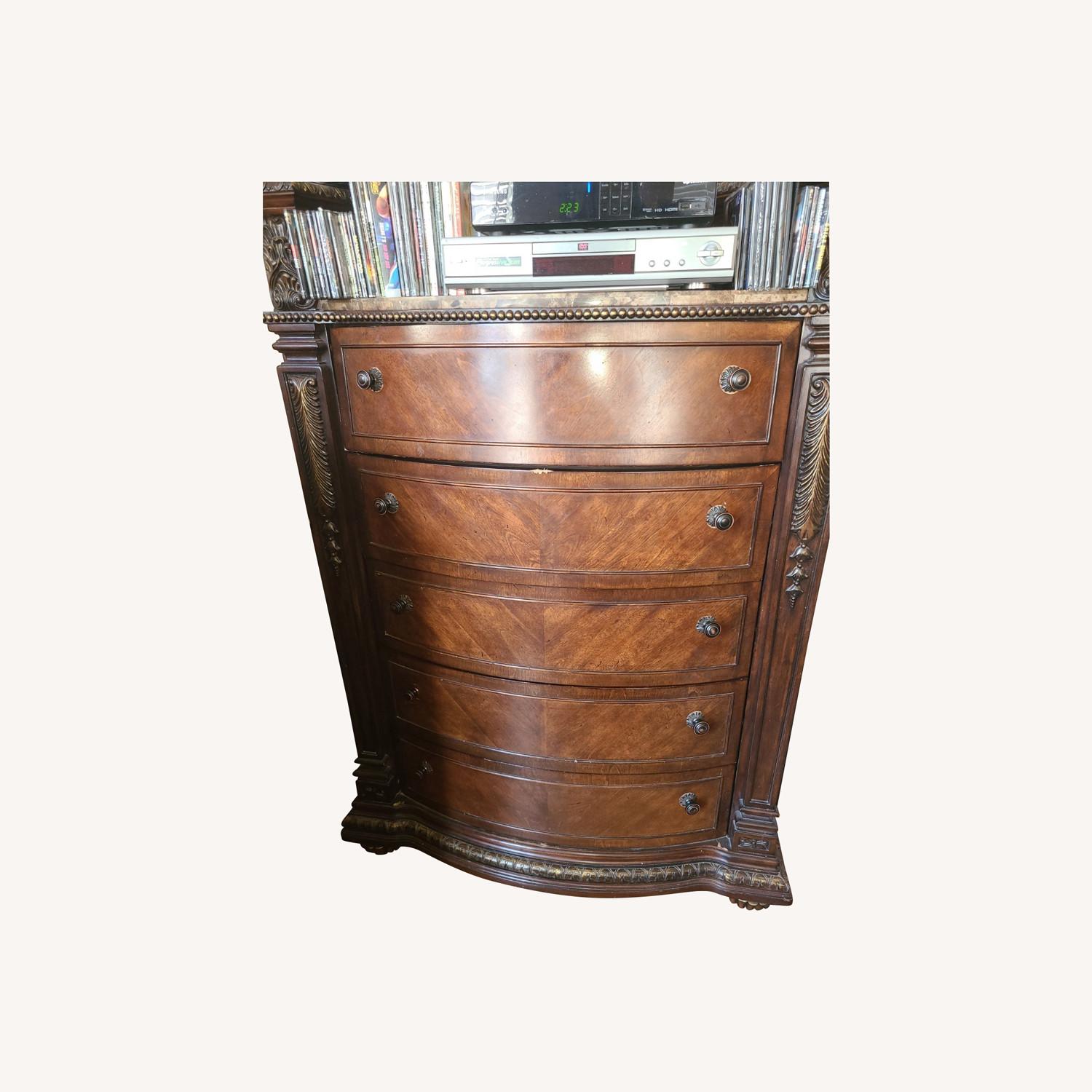 Raymour & Flanigan Wilshire Chest - image-0