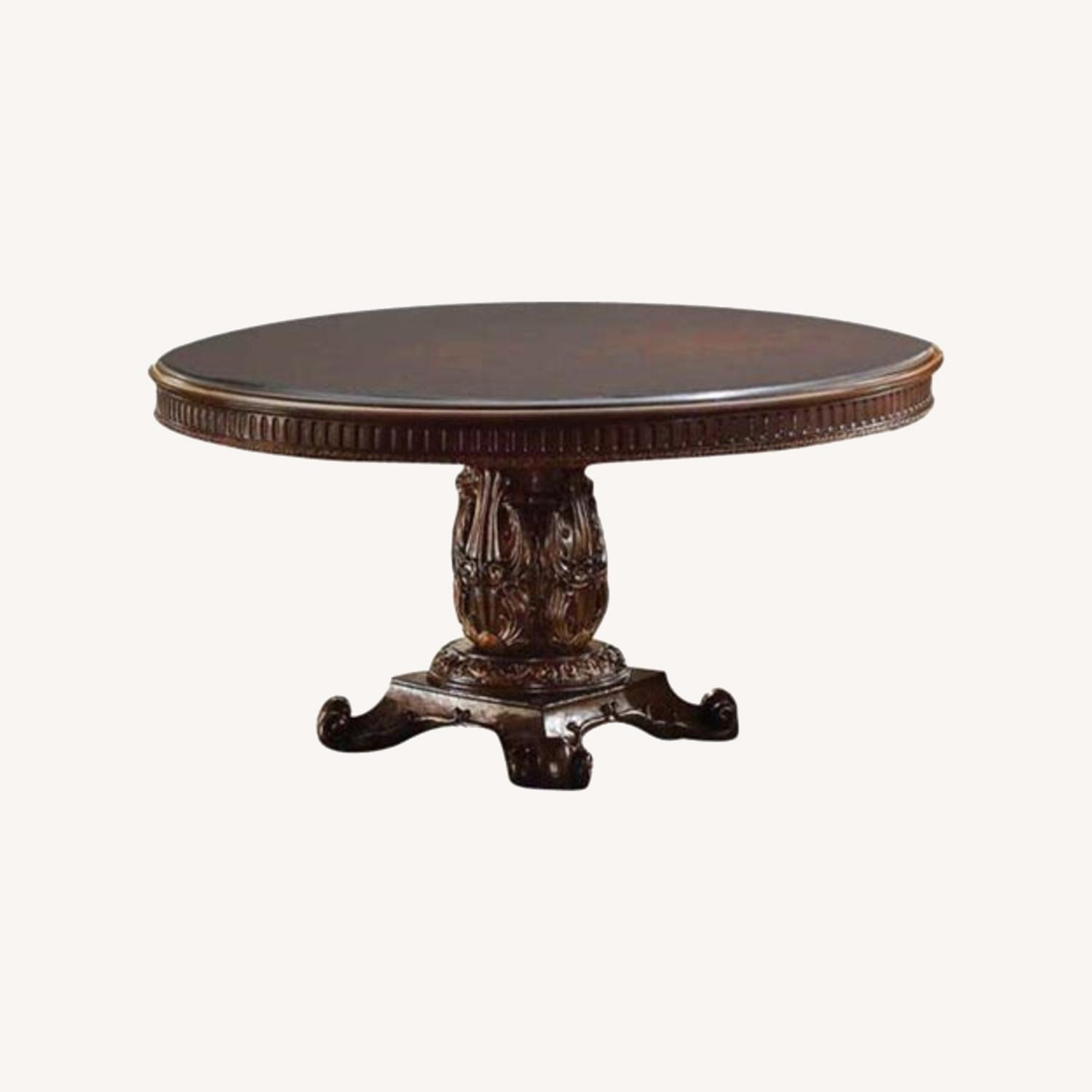 Acme Vendome Single Pedestal Round Dining Table AptDeco