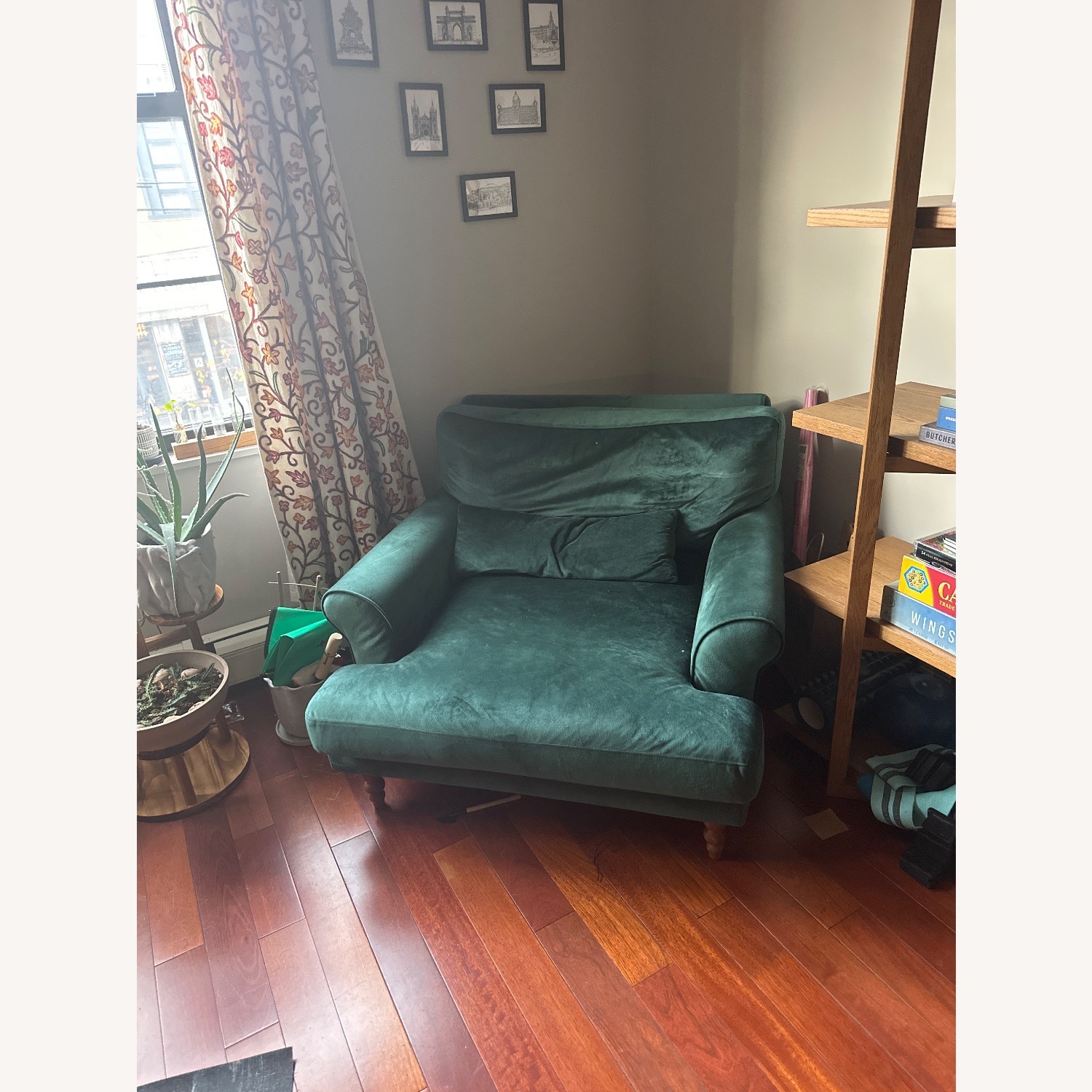 Interior Define Maxwell Accent Chair - image-2