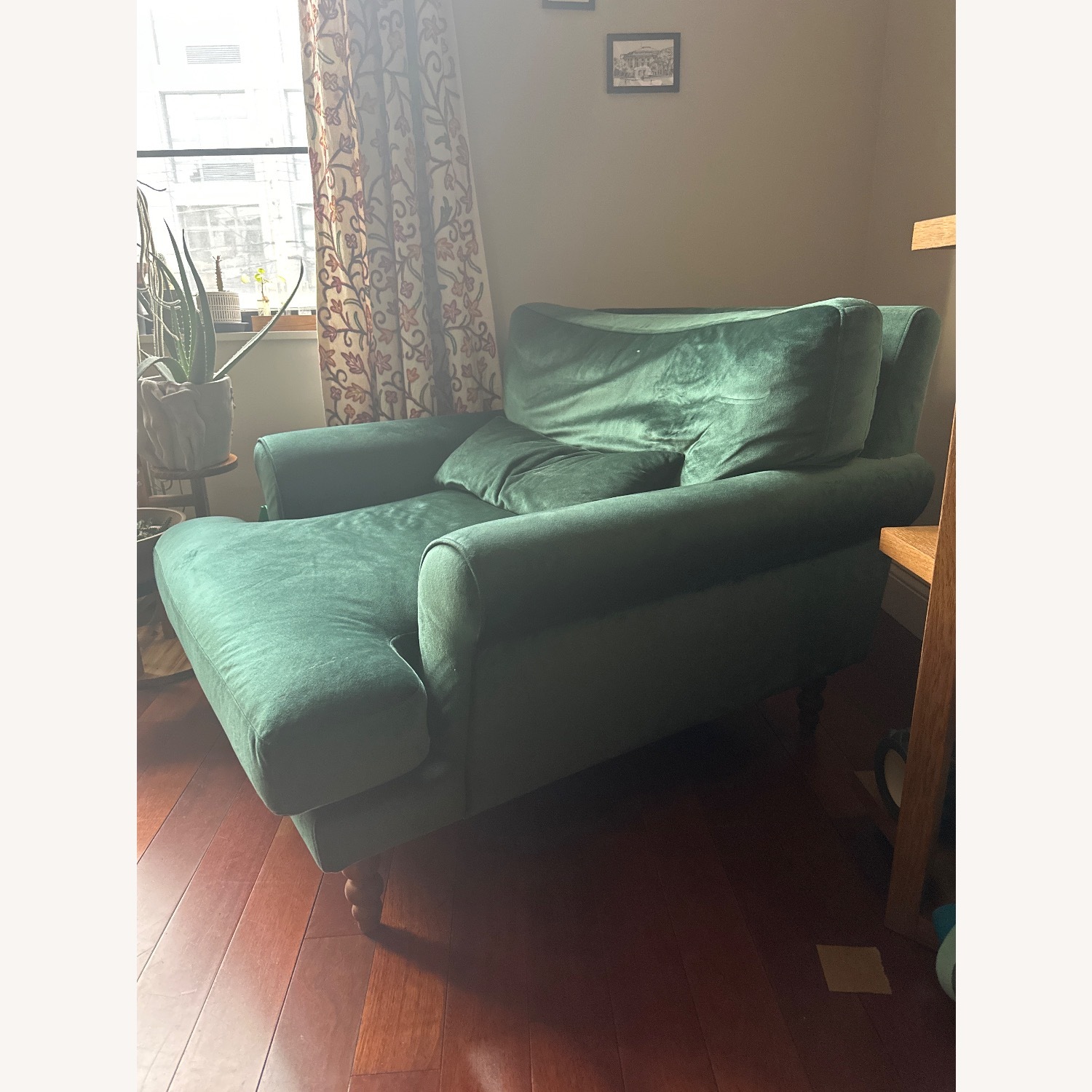 Interior Define Maxwell Accent Chair - image-3