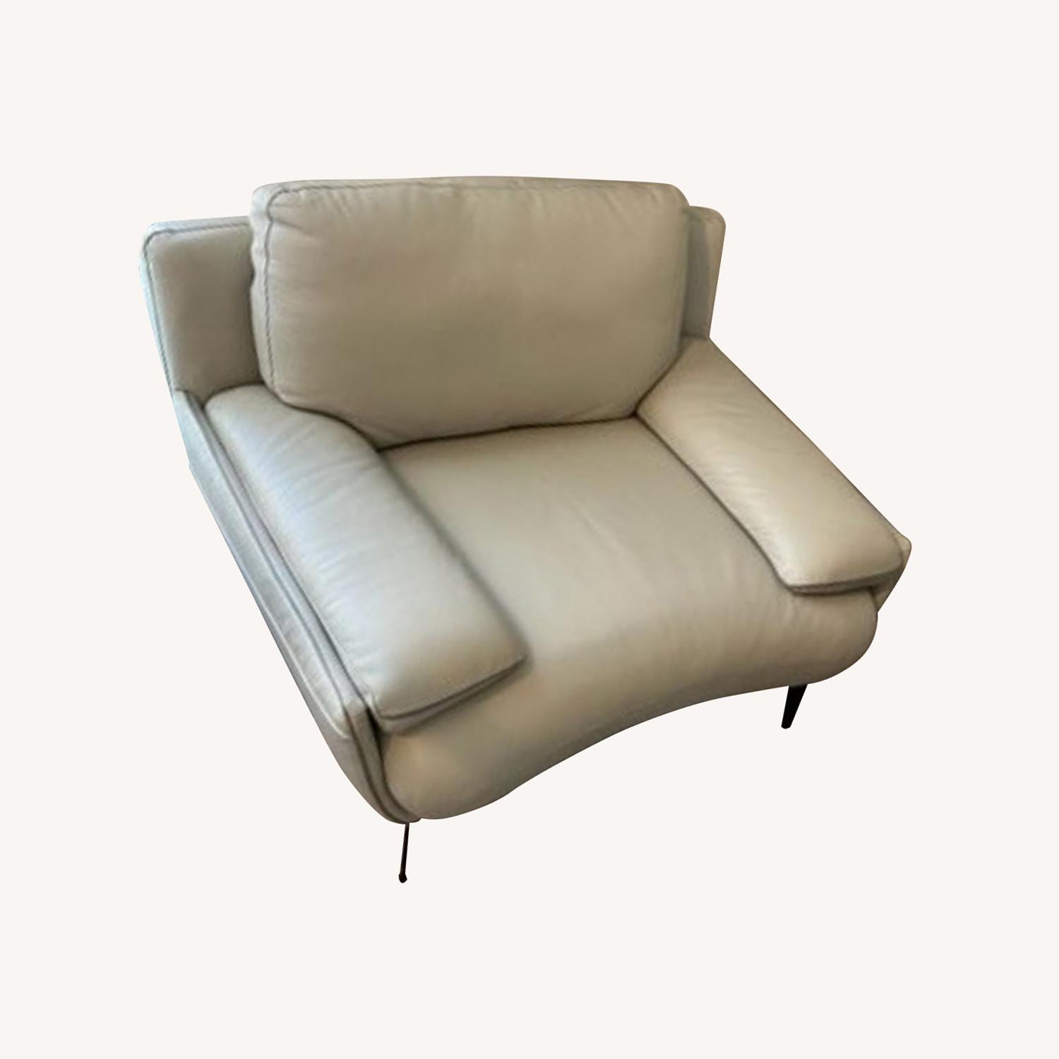 Macy's Leather Chair AptDeco