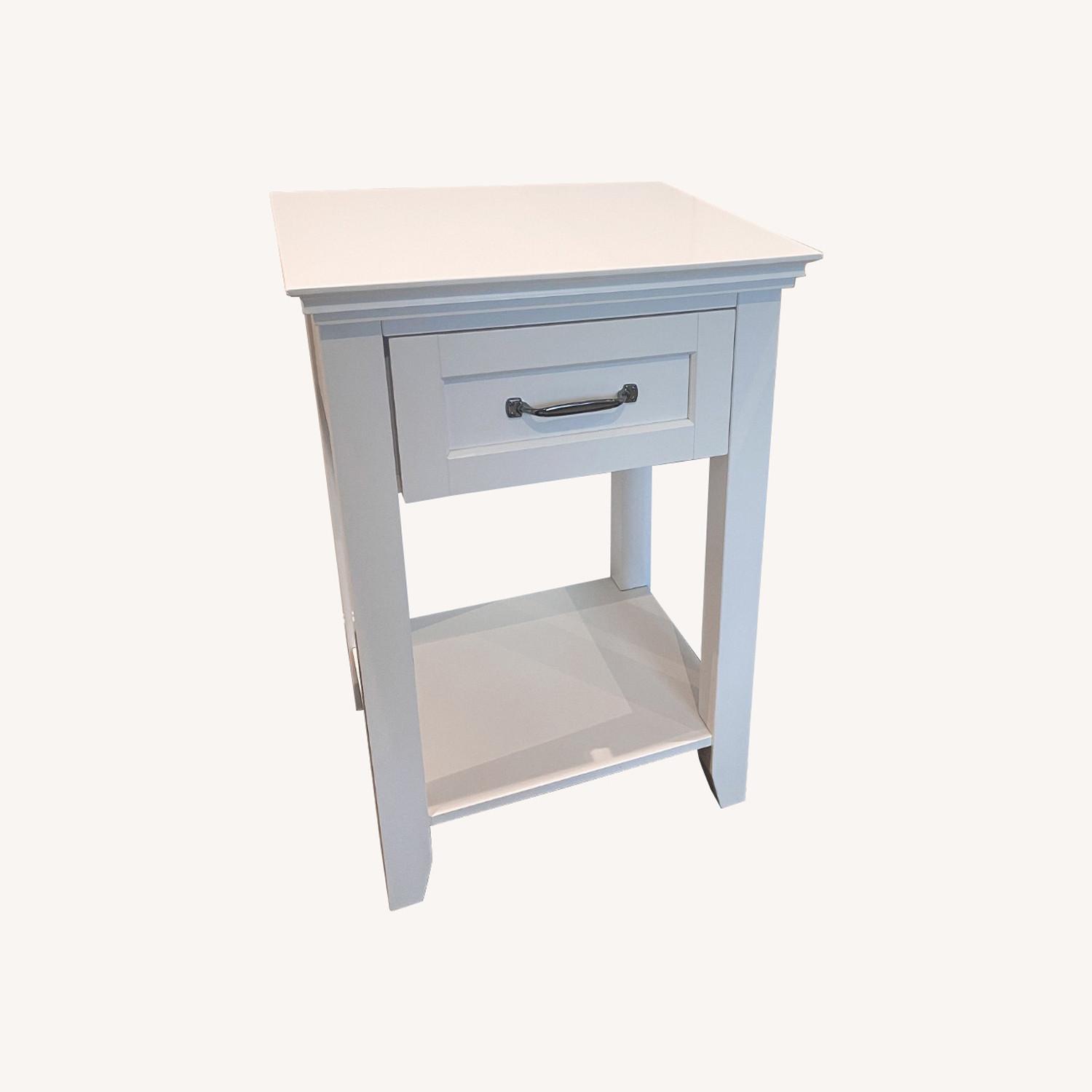 Set of Two Pottery Barn Hampton Nightstands AptDeco