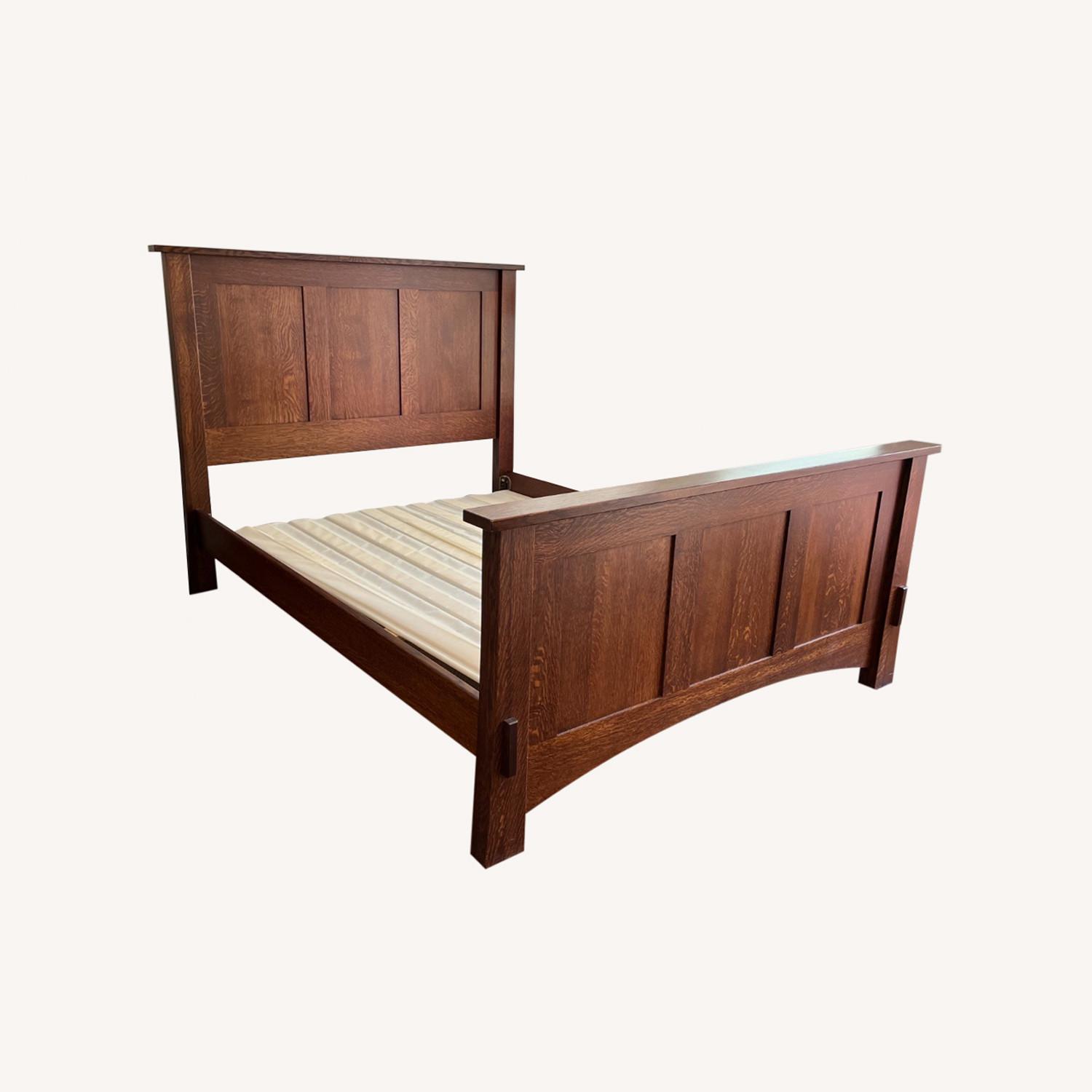 Solid Oak Queen Bed AptDeco