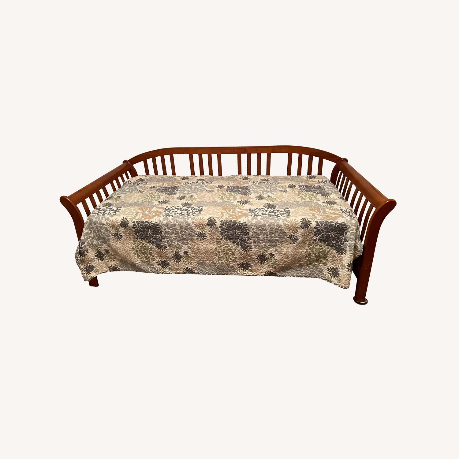Salem Daybed Trundle Wooden - image-0