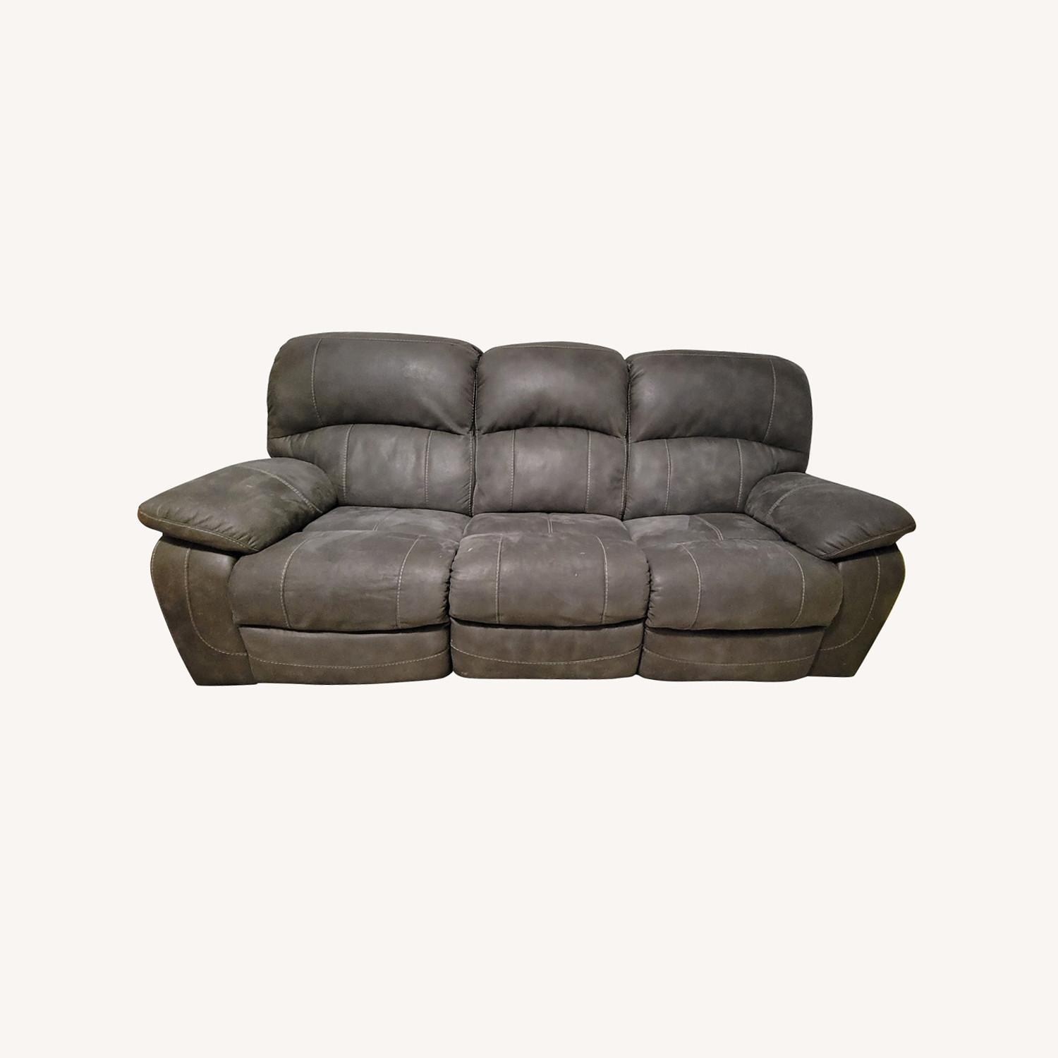 3 Seater Reclining Couch from Bernie and Phyl's AptDeco