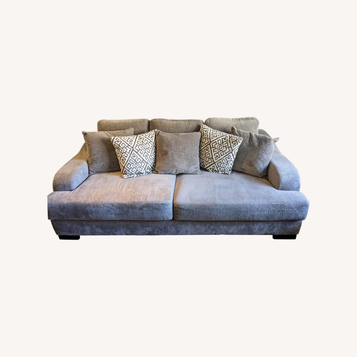 Comfort Industries Rowland Haskel Sofa AptDeco