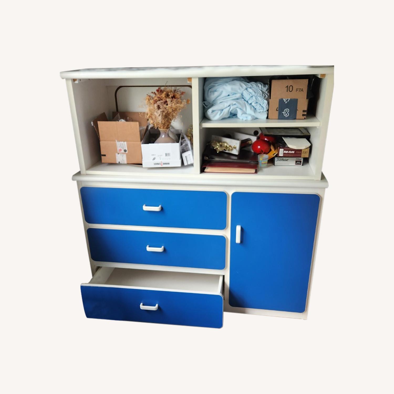 Solid Wood Dresser With 2 Distinct Components AptDeco