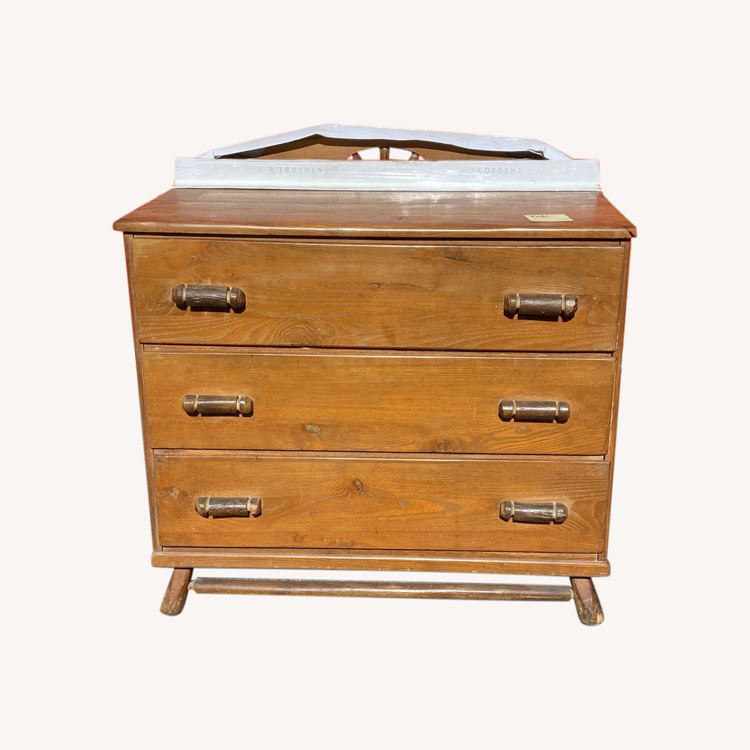 Rustic Old Hickory Company Chest of Drawers - image-5
