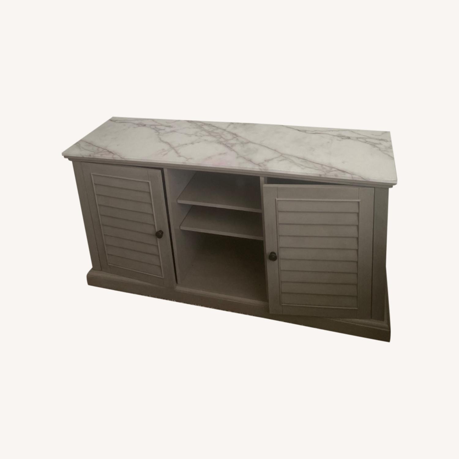 Grand Art Furniture Dresser/Shelf AptDeco