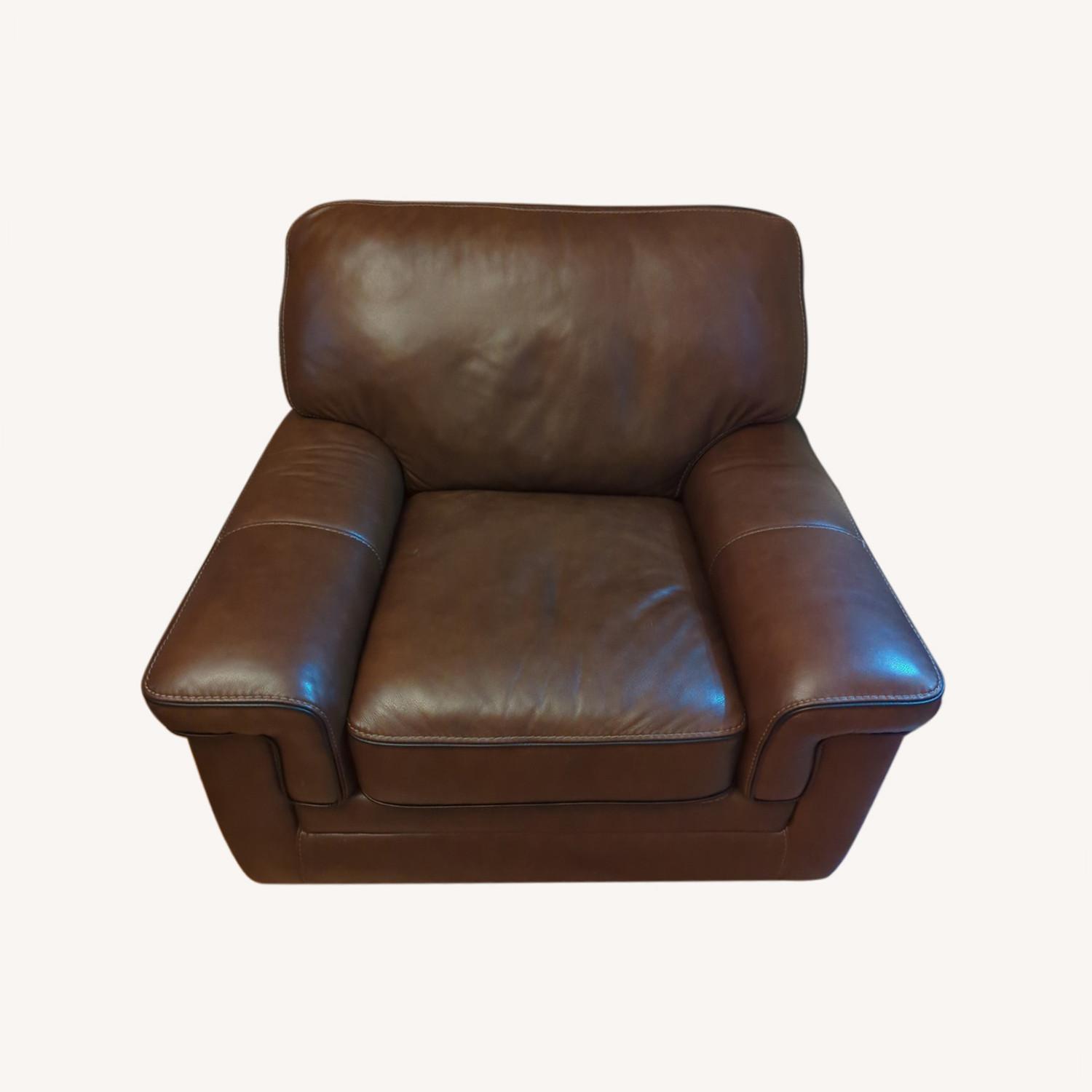 Raymour & Flanigan Brown Leather Chair AptDeco