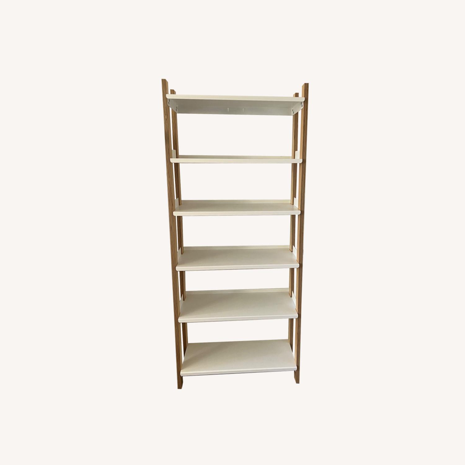 Floyd Shelf - AptDeco