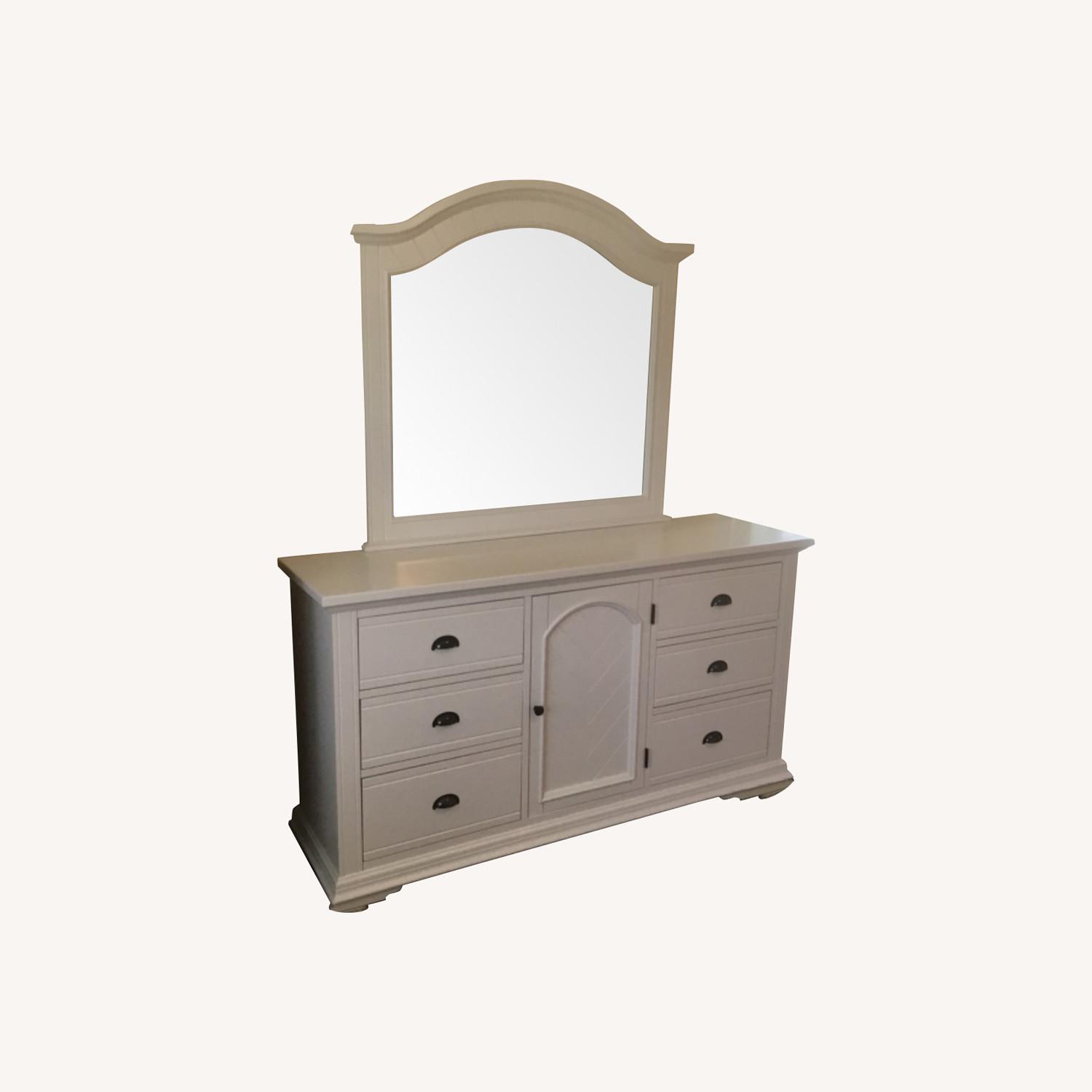 Raymour & Flanigan Dresser - image-0