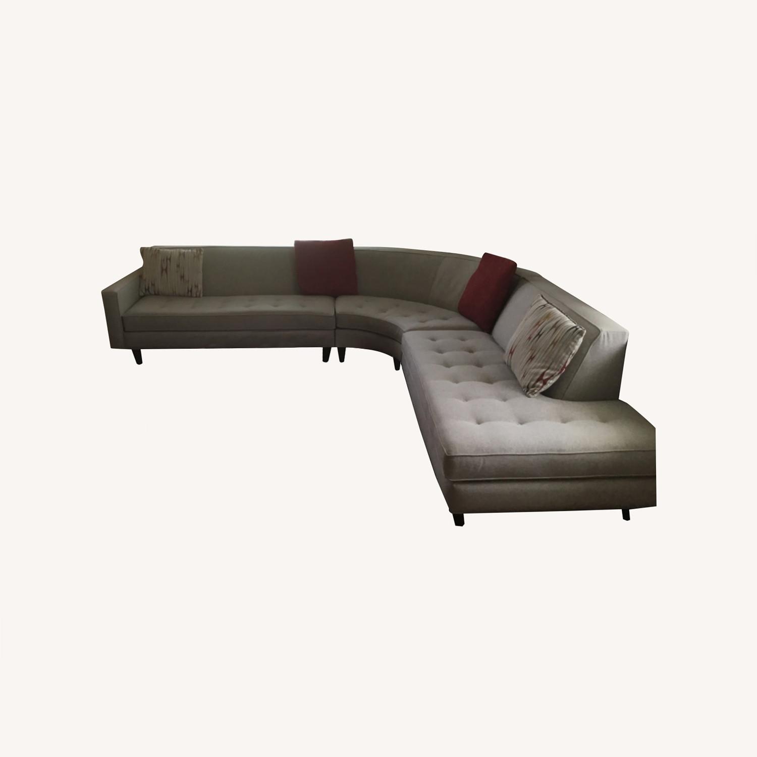 Raymour & Flanigan 3 Piece Sectional - AptDeco