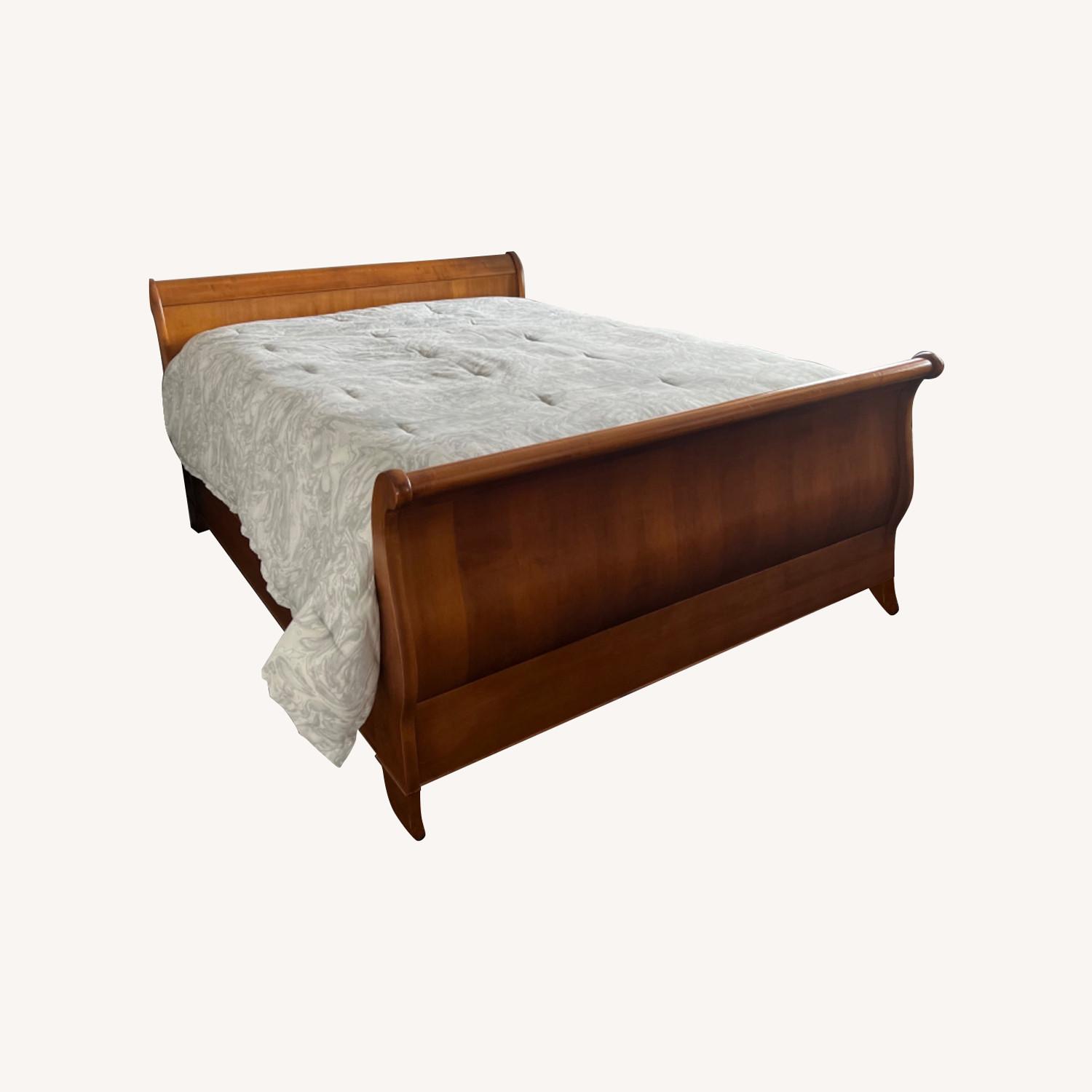 Macy's Sleigh Bed - image-0