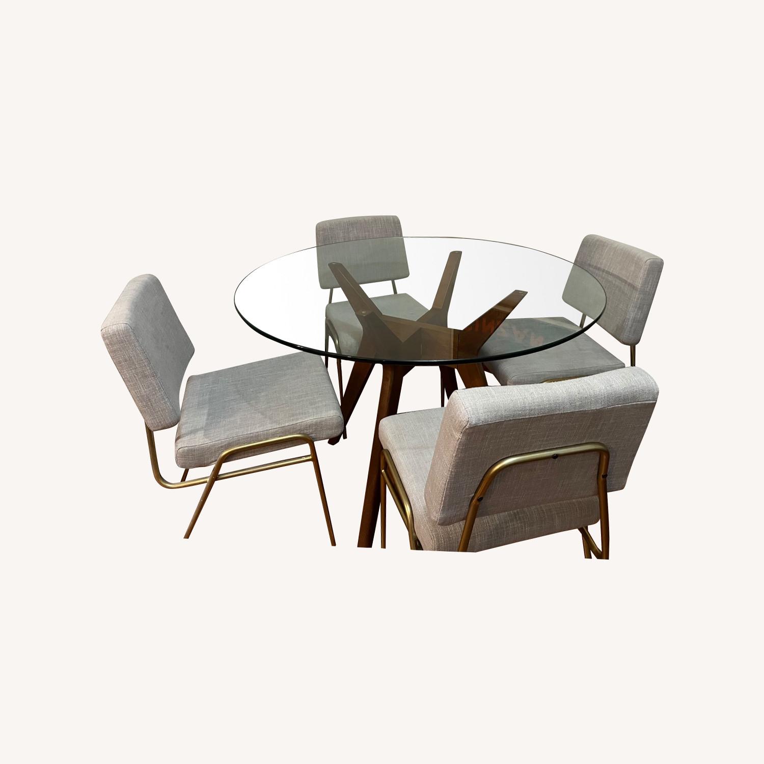 West Elm Jensen Round Dining Table and Chairs AptDeco