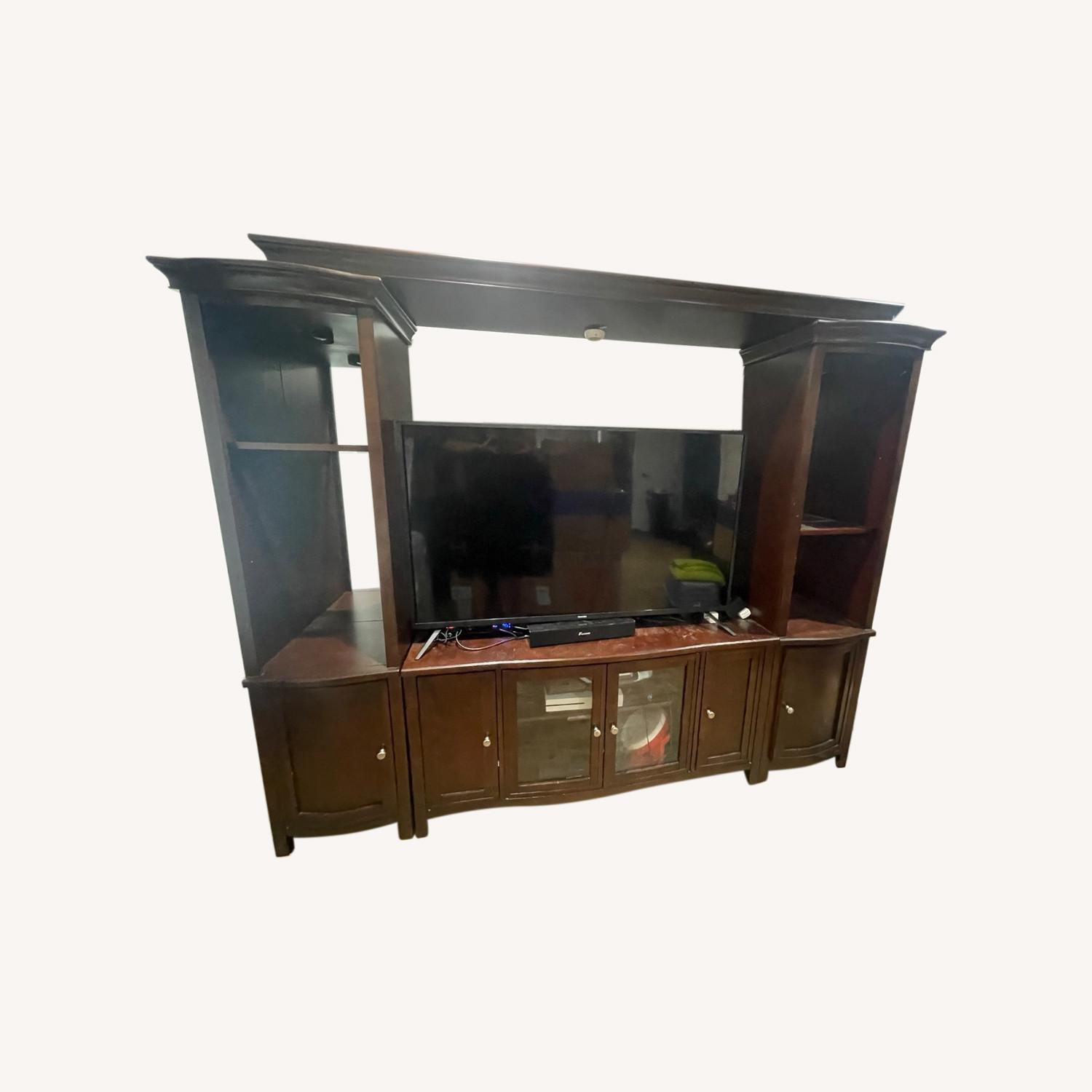 Raymour & Flanigan 4 Piece Entertainment Center AptDeco