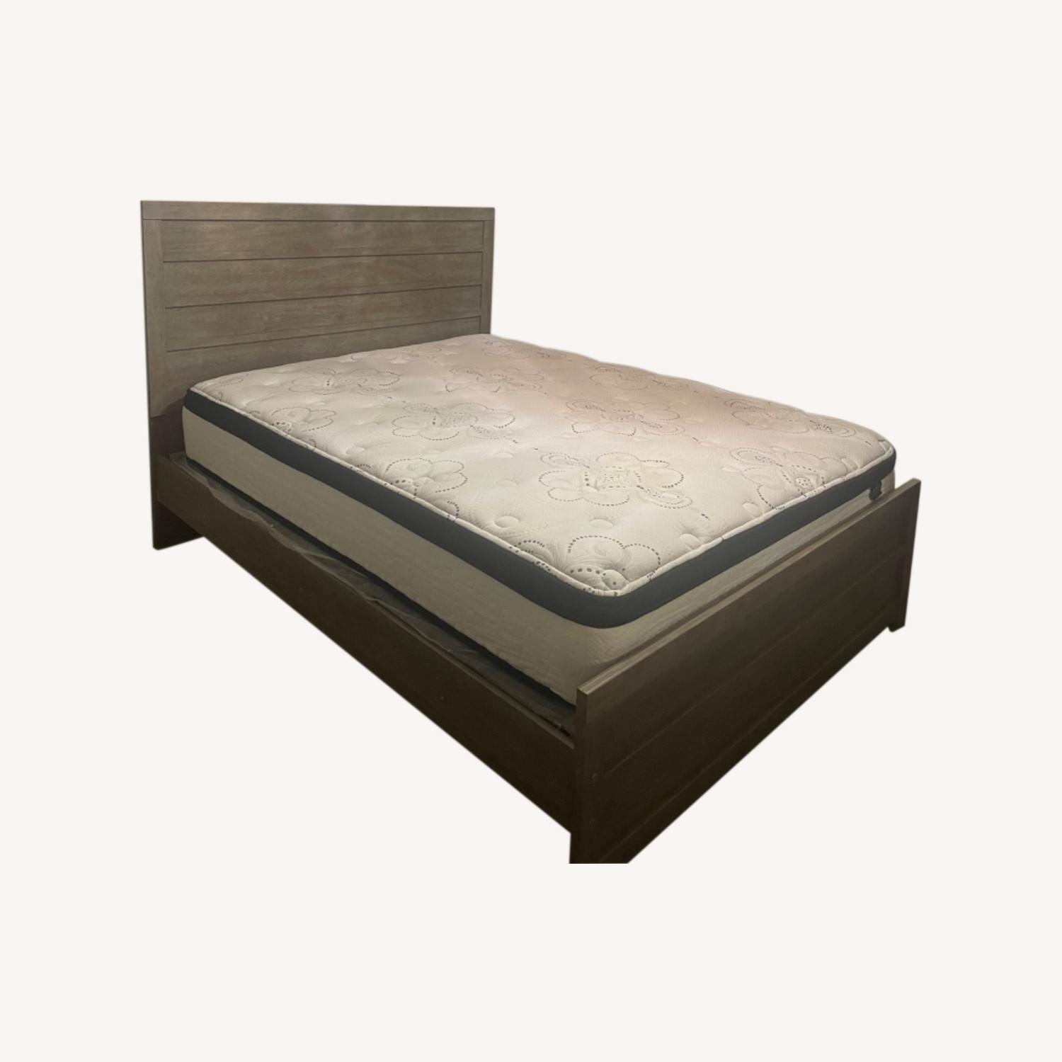 Ashley Grey Queen Bed - AptDeco