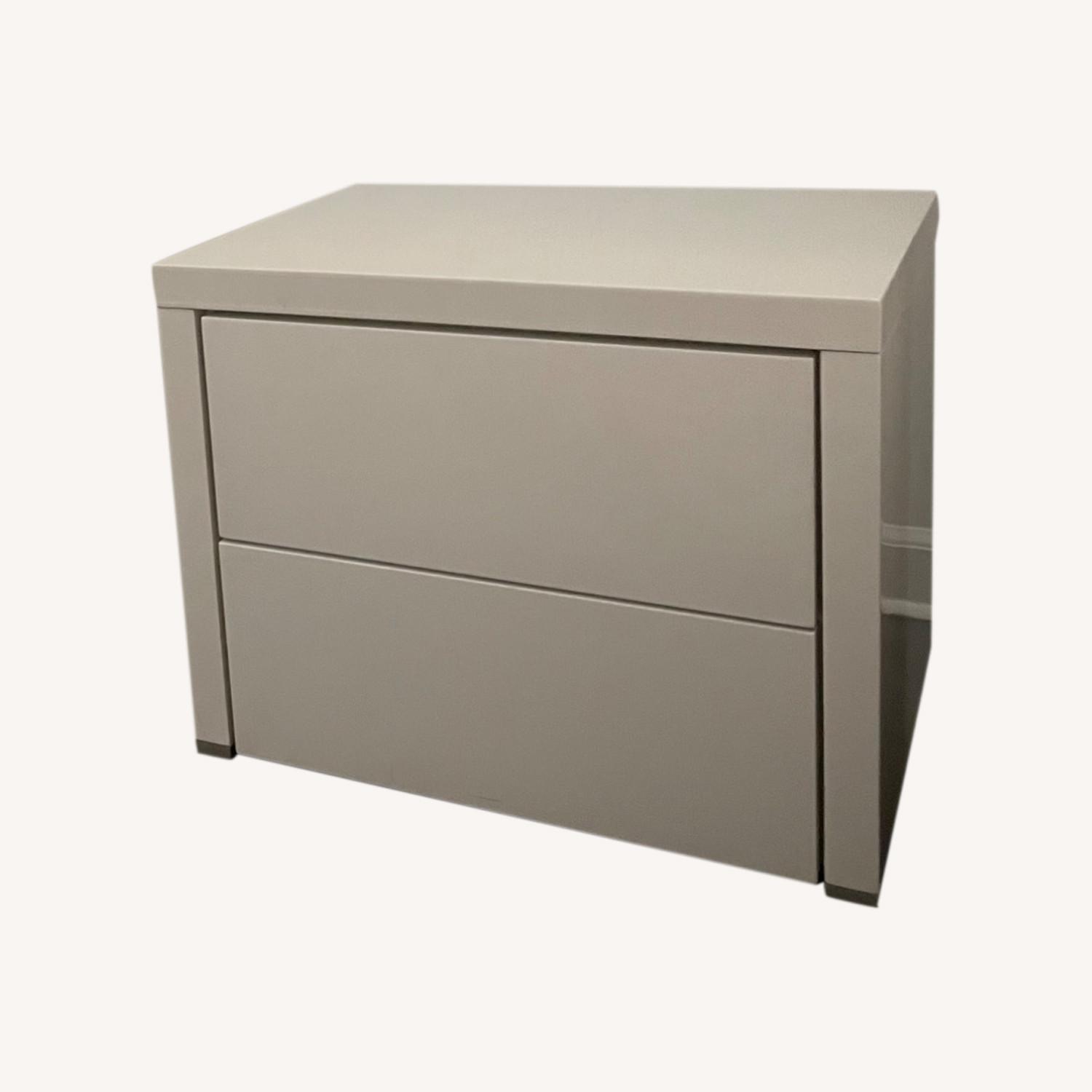 Pair of White Lacquer Nightstands With Drawers - image-0