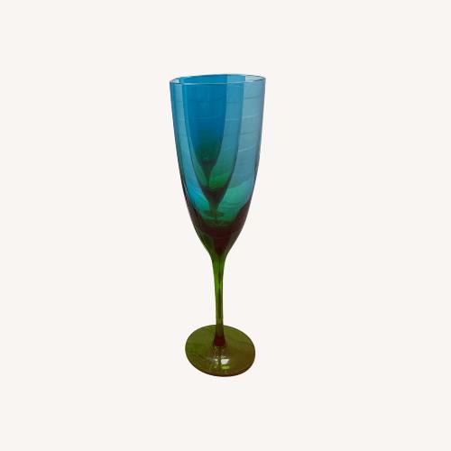 Used 6 Kim Seybert Champagne Flutes(6) for sale on AptDeco
