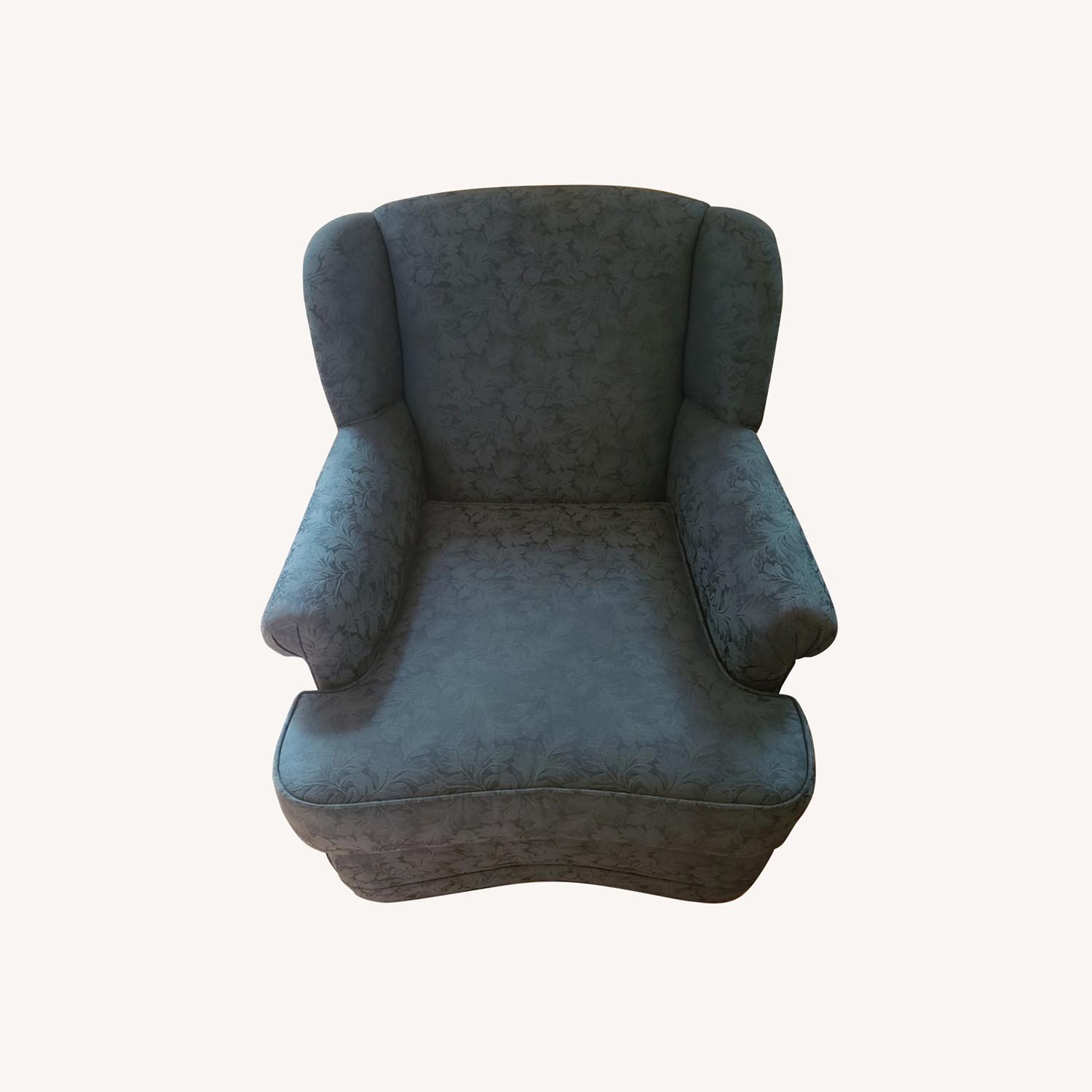 Relaxing Floral Pattern Armchair - image-0