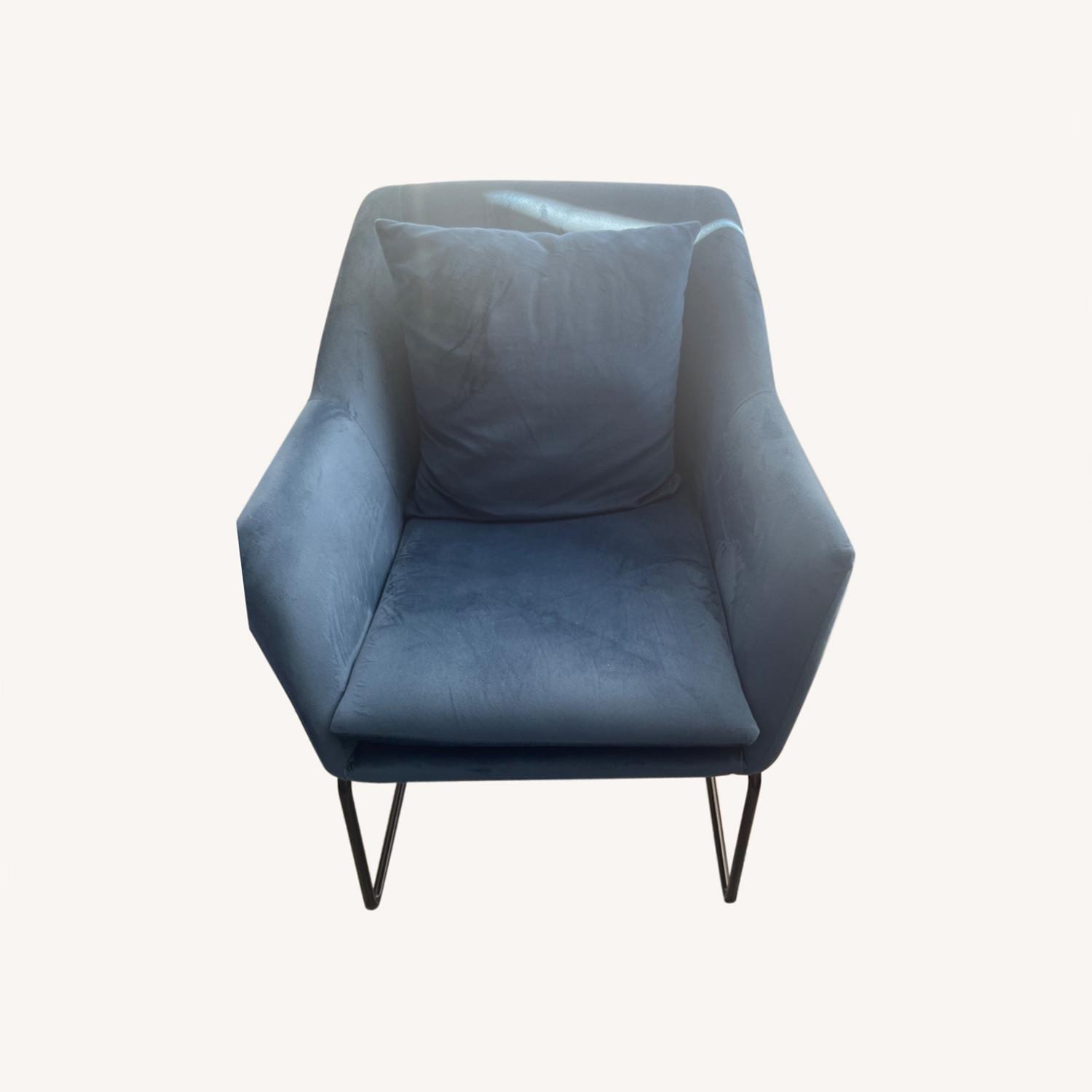 Blue Velvet Comfortable Armchair - image-0
