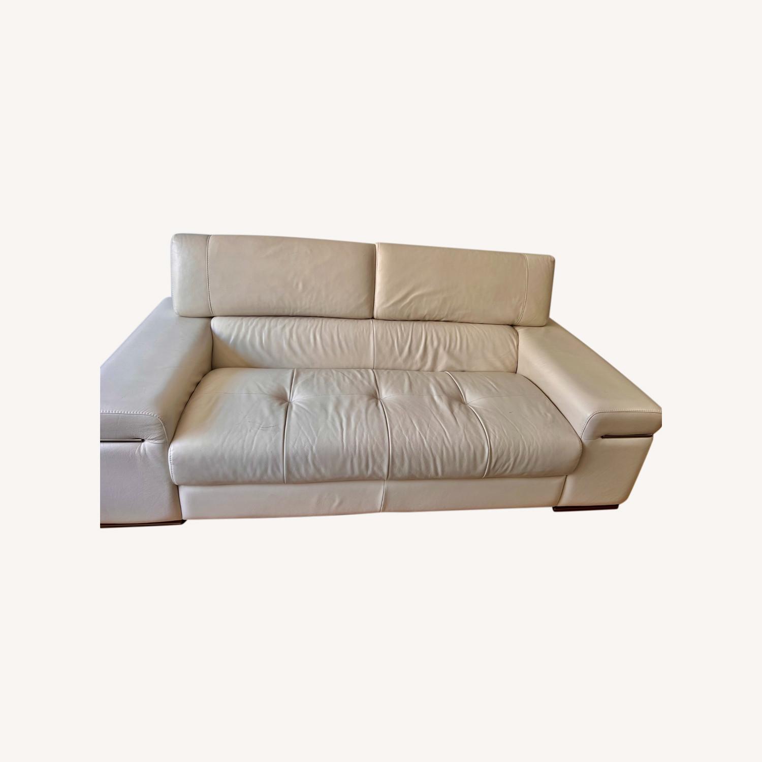 Natuzzi Avana Sofa - image-0