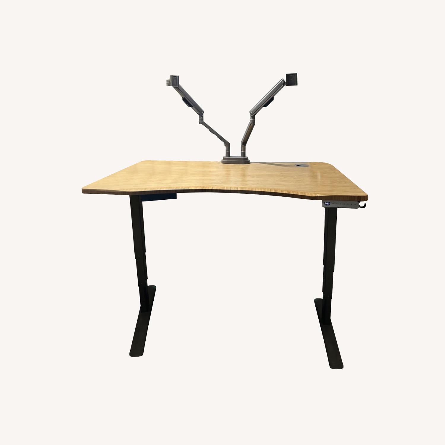 Uplift Motorized Standing Desk Bamboo/Graphite AptDeco