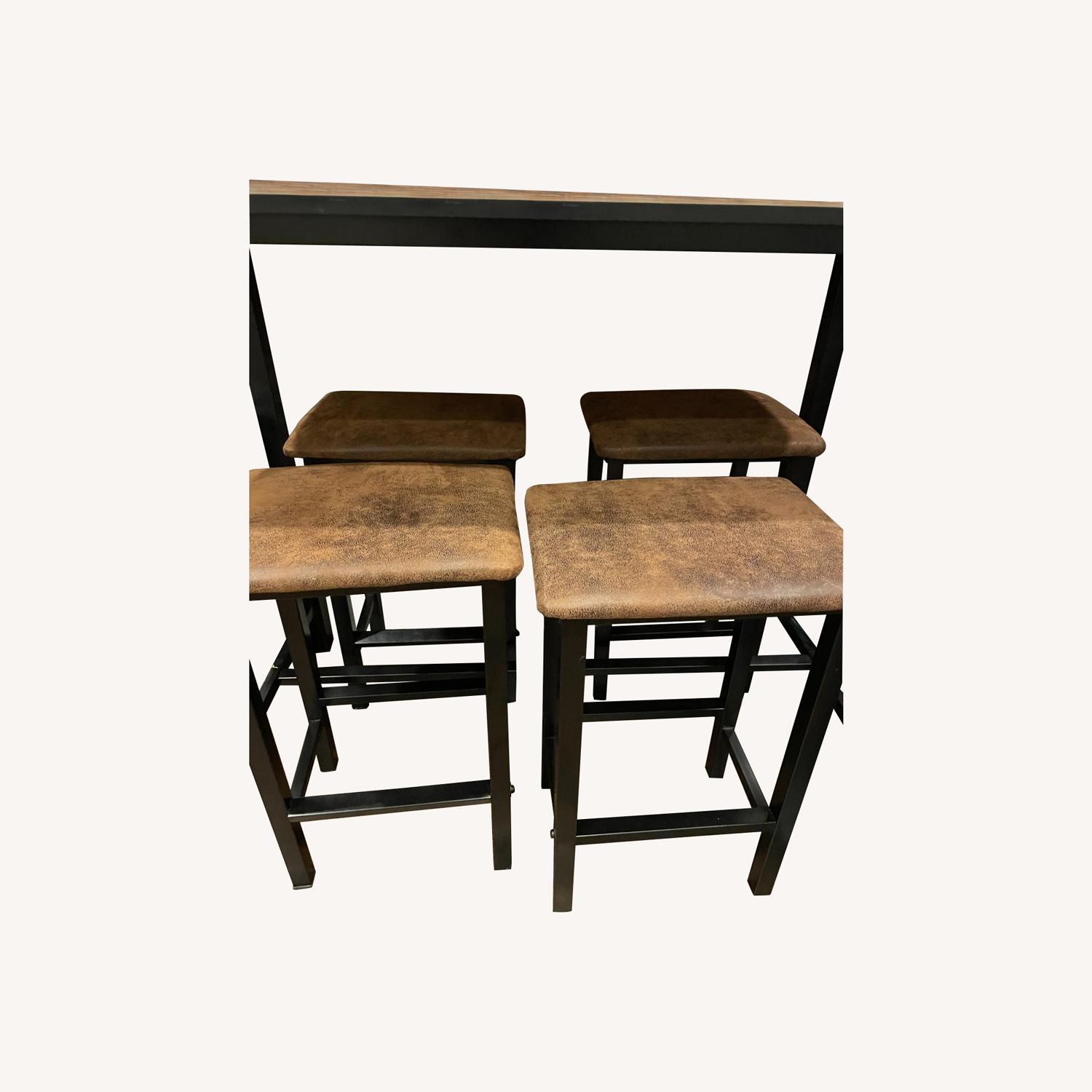 Bar Table with 4 Stools AptDeco