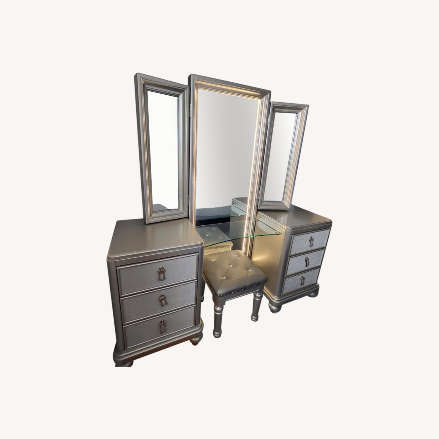 その他 LP Tolerance Divin VANITY0012 VANITY FAIR /00260 Amazon.com: ZHOUWENQION Vanity Table Corner Vanity Desk with