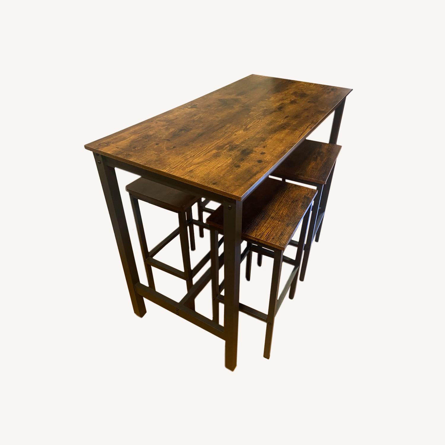 VASAGLE Bar Table Set (+ 2 Additional Chairs) - image-0