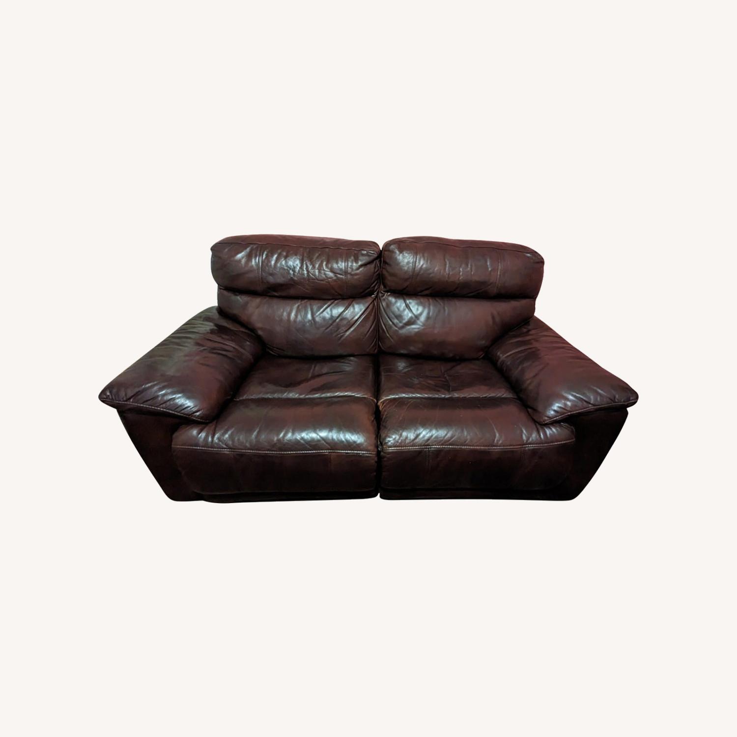 Raymour & Flanigan Top Grain Leather Reclining Loveseat AptDeco