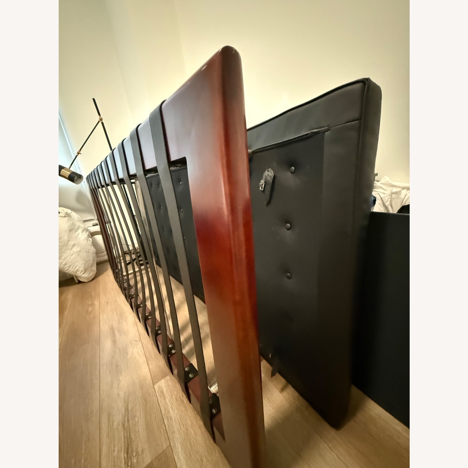 Barcelona Daybed Replica - image-11