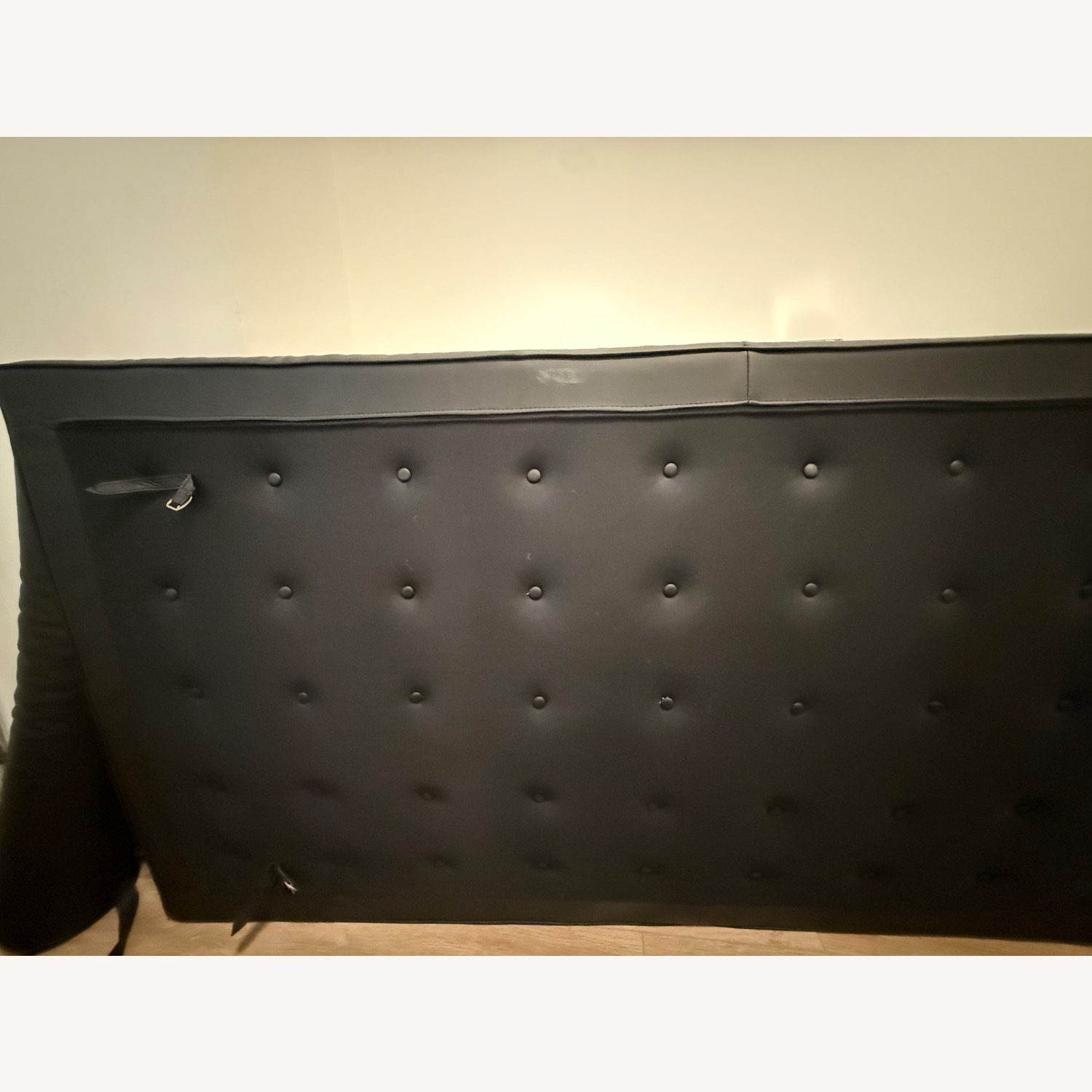 Barcelona Daybed Replica - image-13